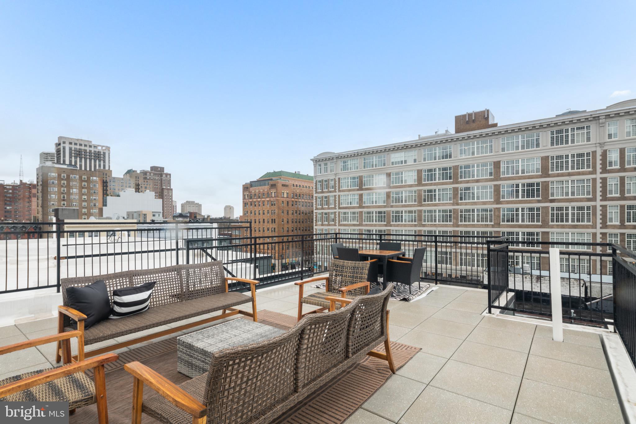 RITTENHOUSE SQUARE - Residential