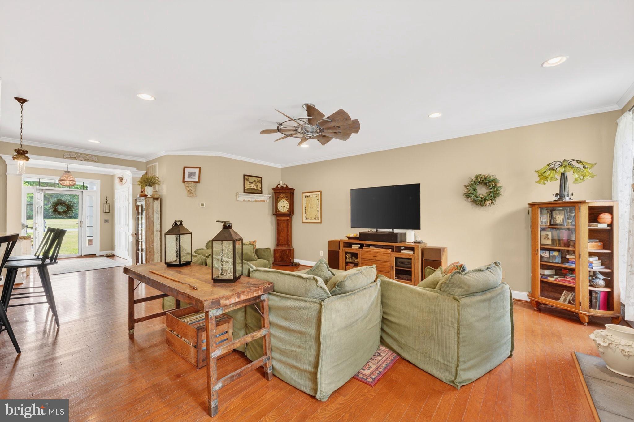 BEAVER DAM ESTATES-SOUTH - Residential