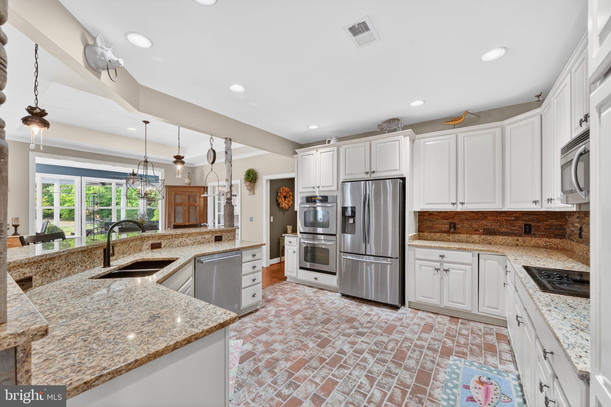 BEAVER DAM ESTATES-SOUTH - Residential