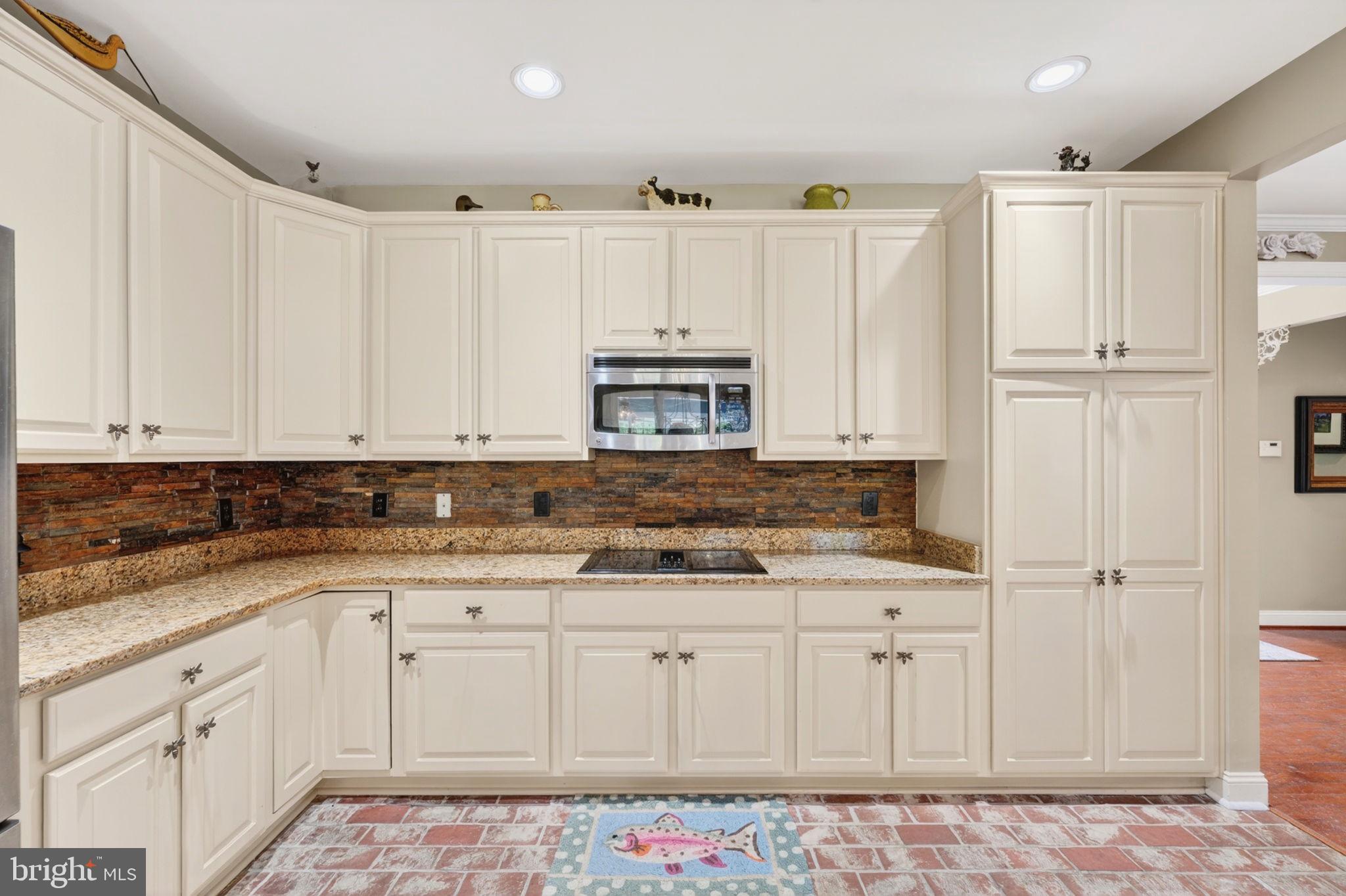BEAVER DAM ESTATES-SOUTH - Residential
