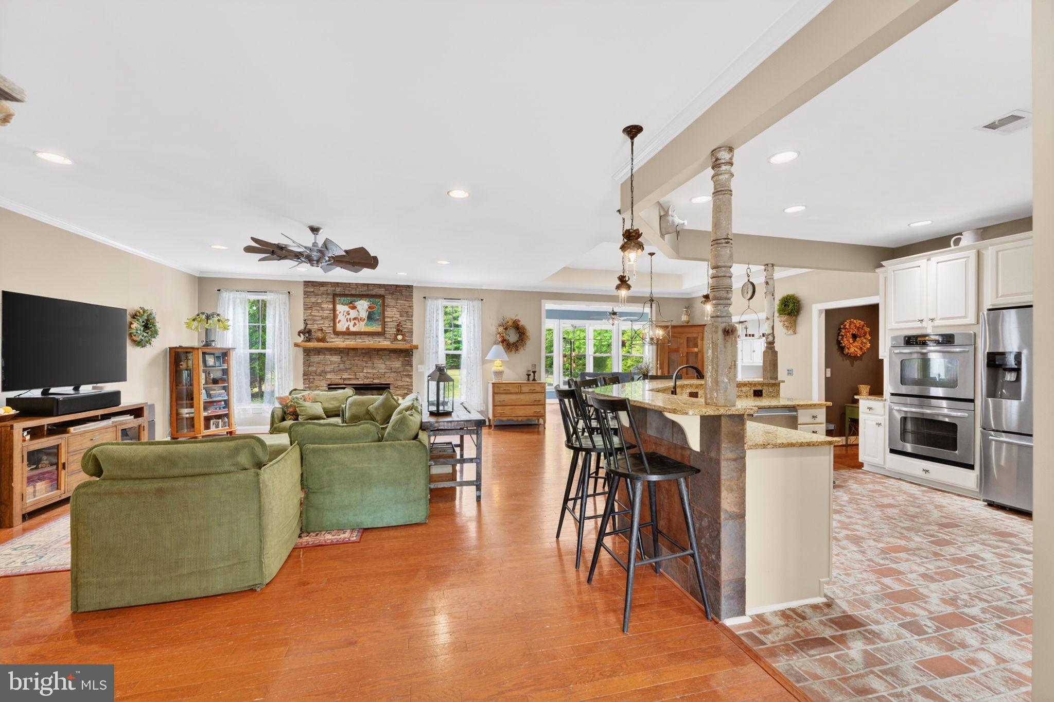 BEAVER DAM ESTATES-SOUTH - Residential