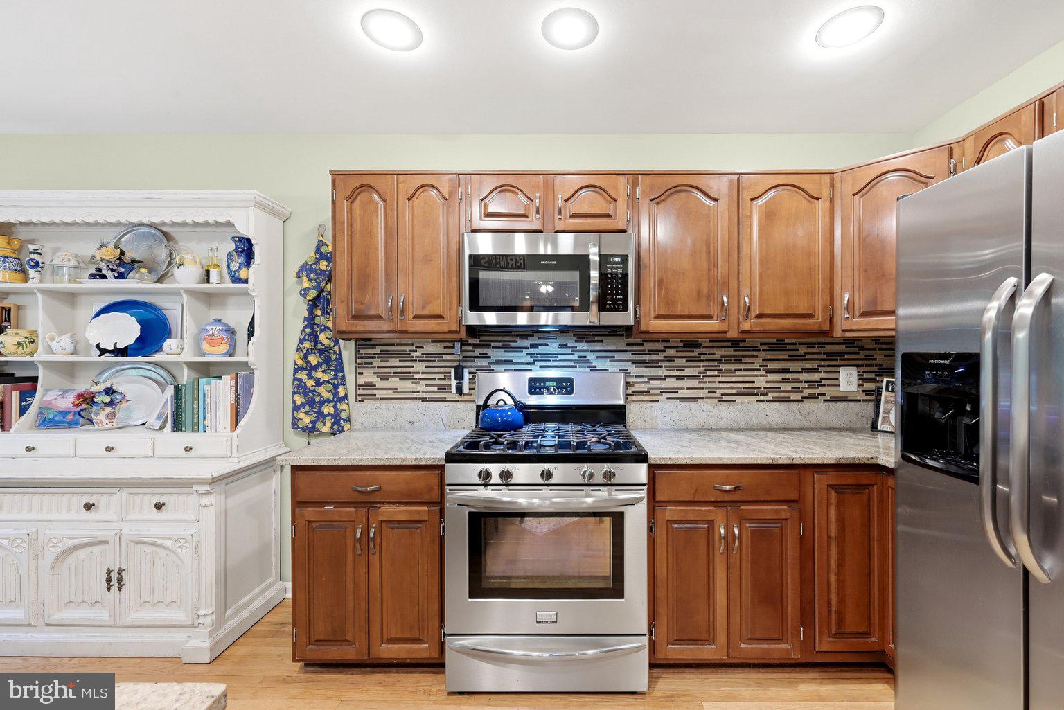 ASHBURN FARM - Residential