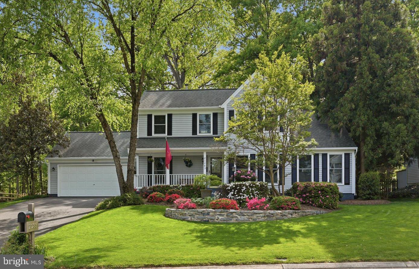 ASHBURN FARM - Residential