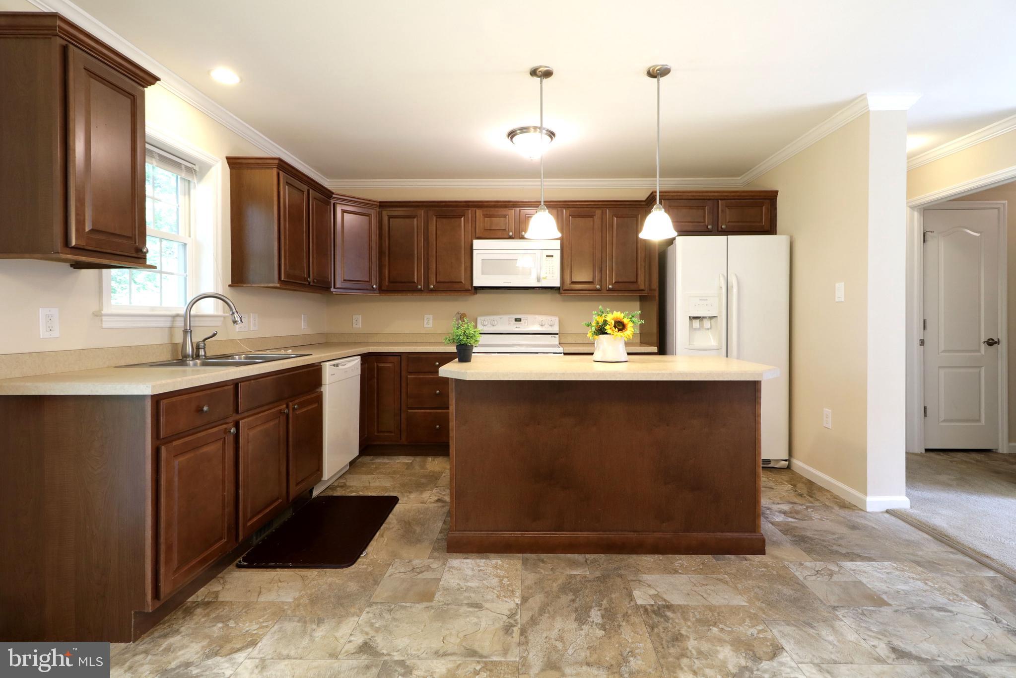 NITTANY GROVE - Residential