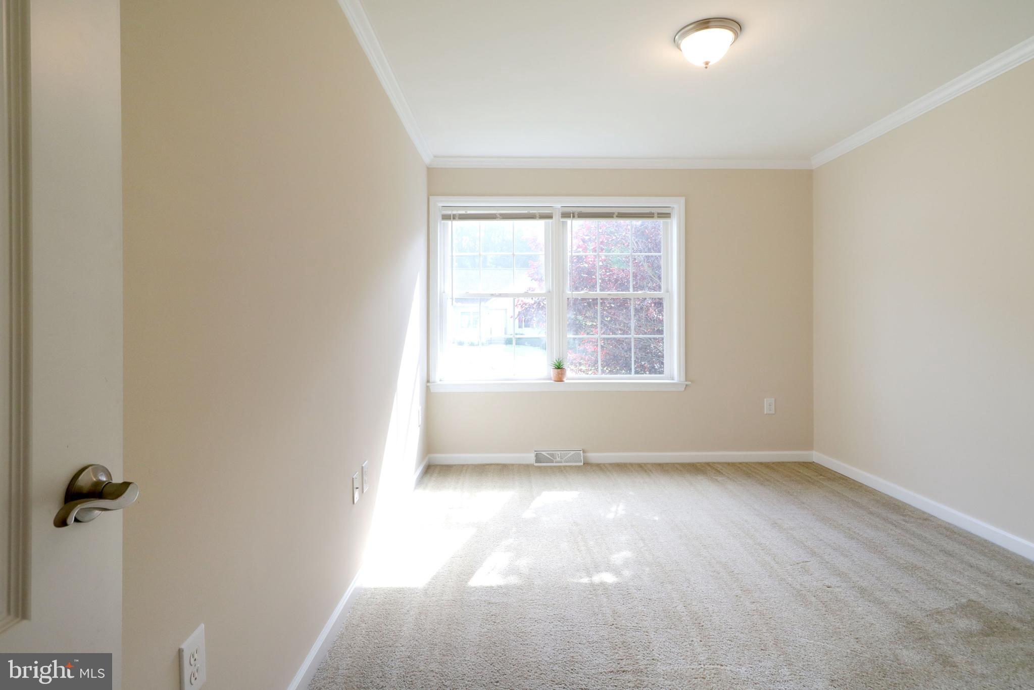 NITTANY GROVE - Residential