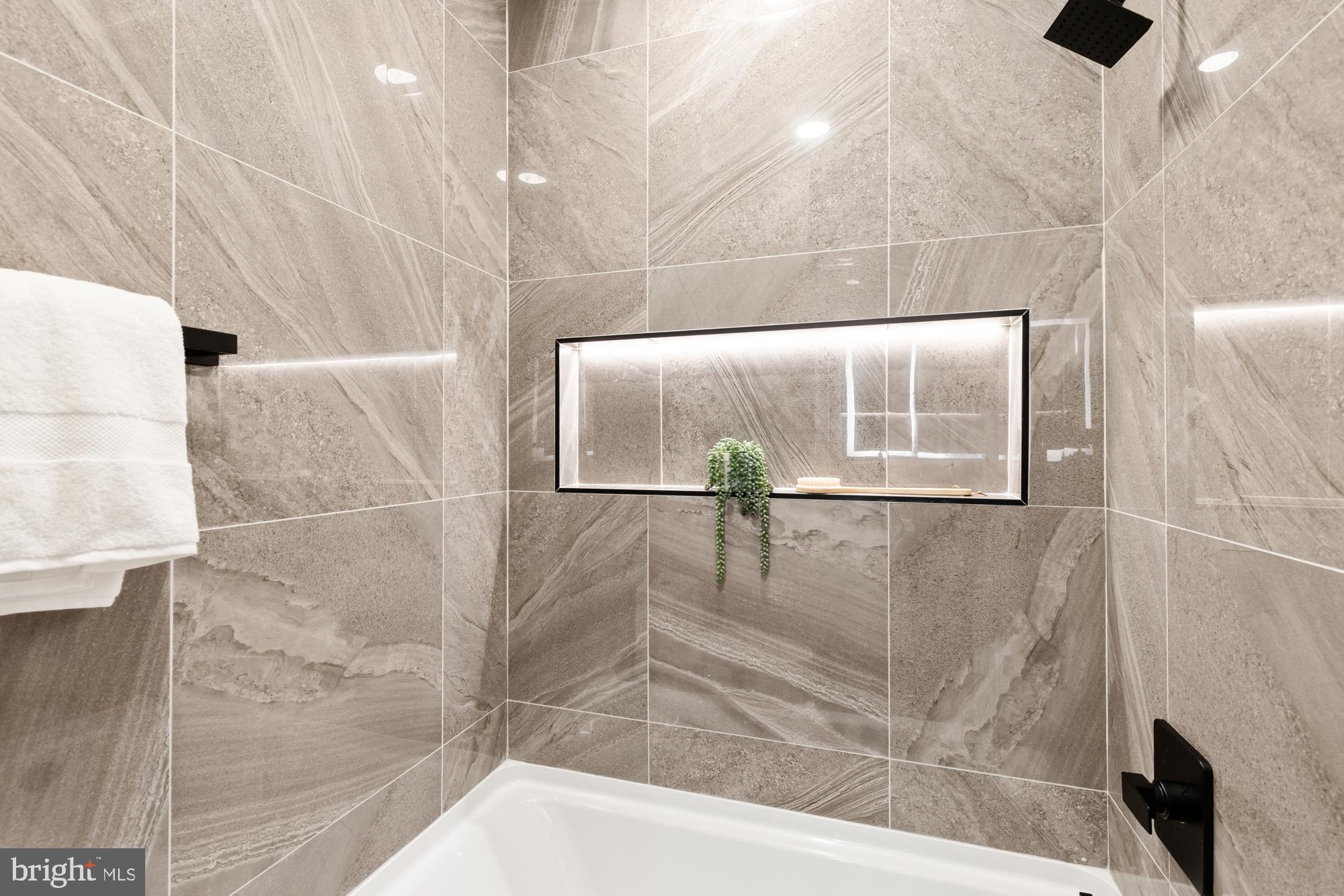 PETWORTH - Residential