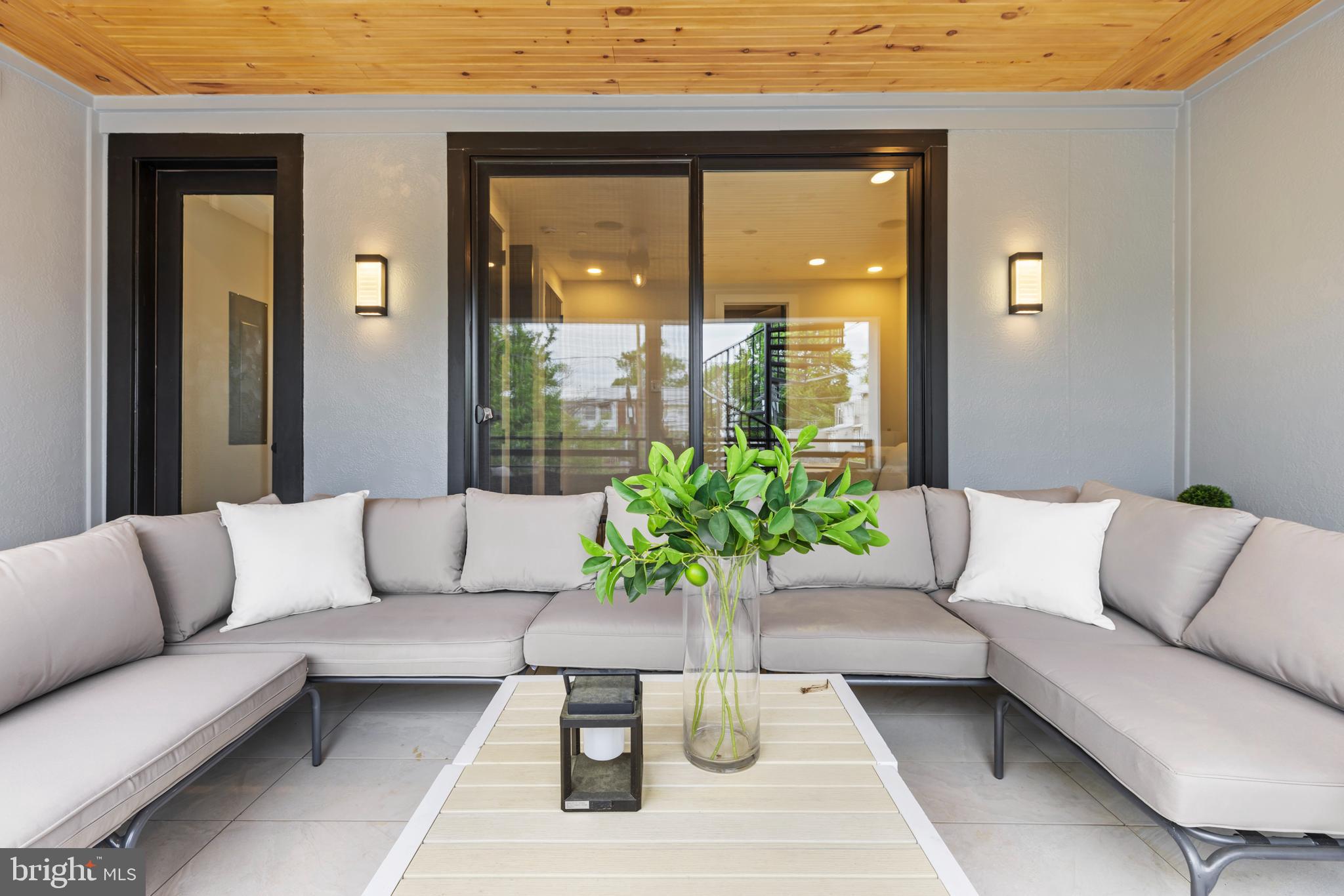 PETWORTH - Residential