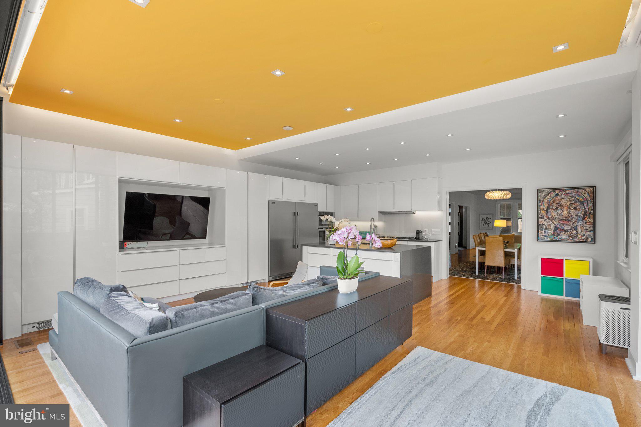 OBSERVATORY CIRCLE - Residential