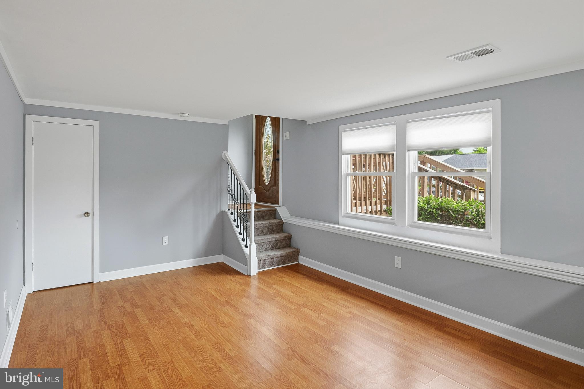 MAPLE RIDGE - Residential