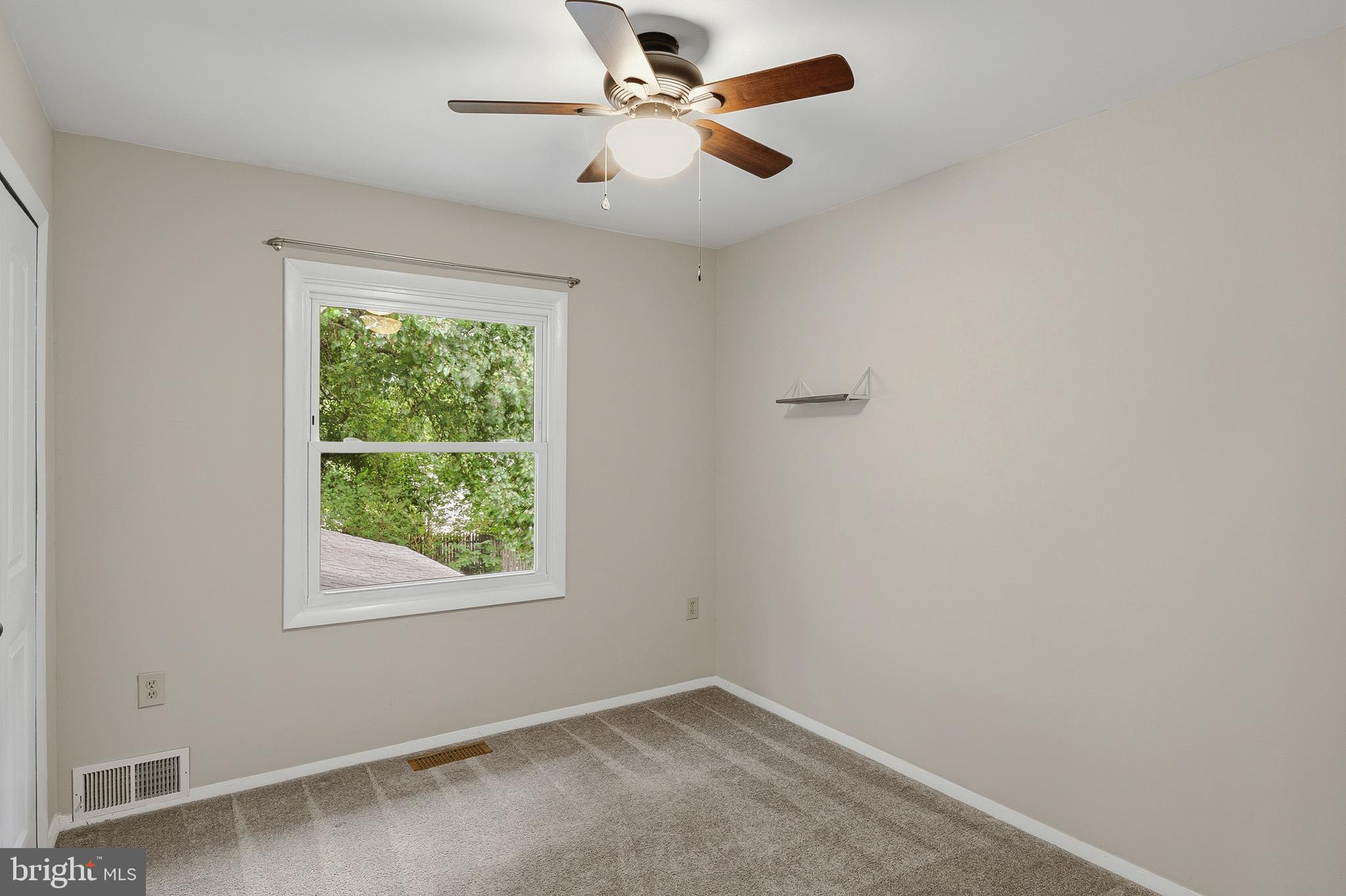 MAPLE RIDGE - Residential