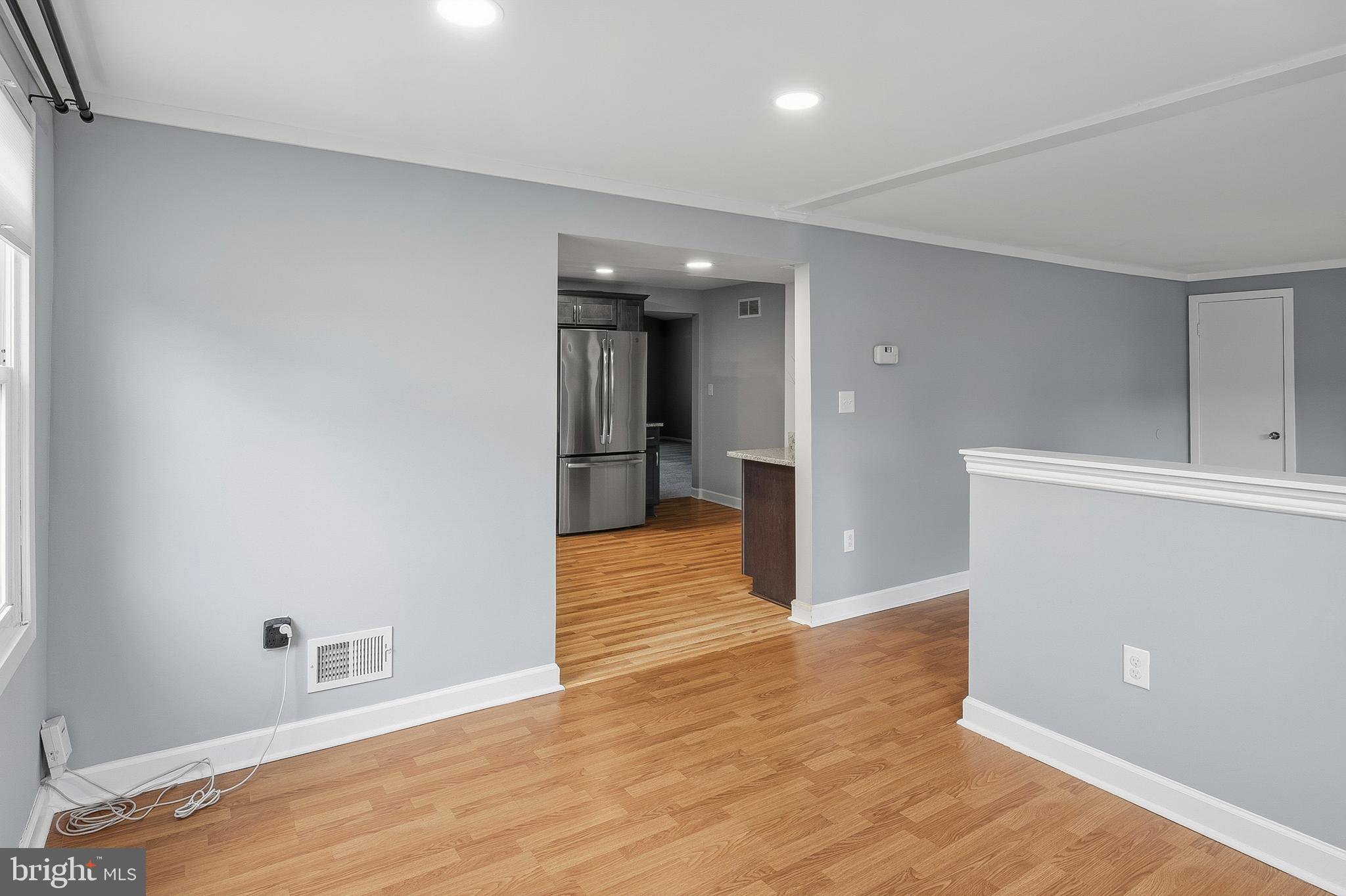 MAPLE RIDGE - Residential