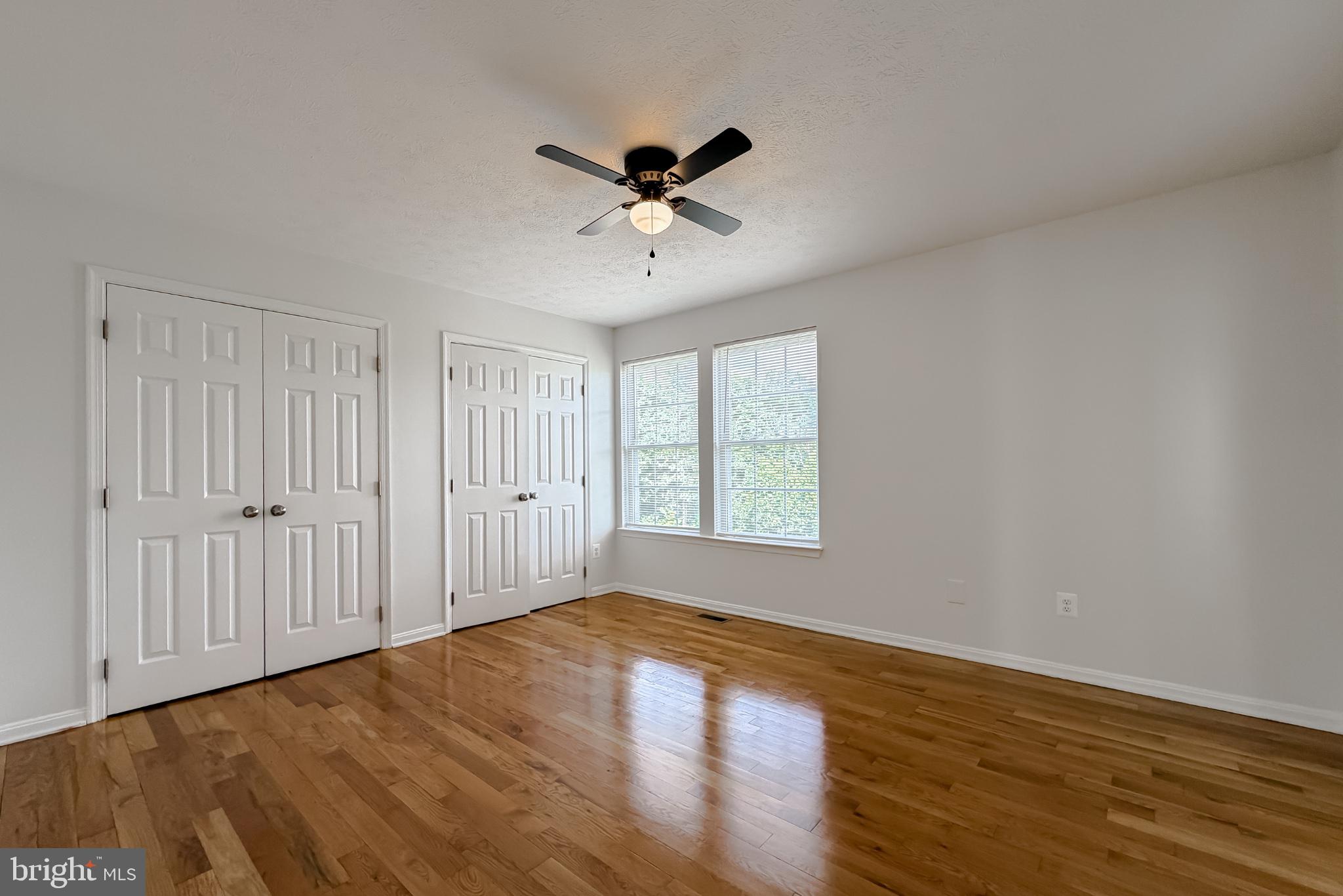 HICKORY HILLS - Residential