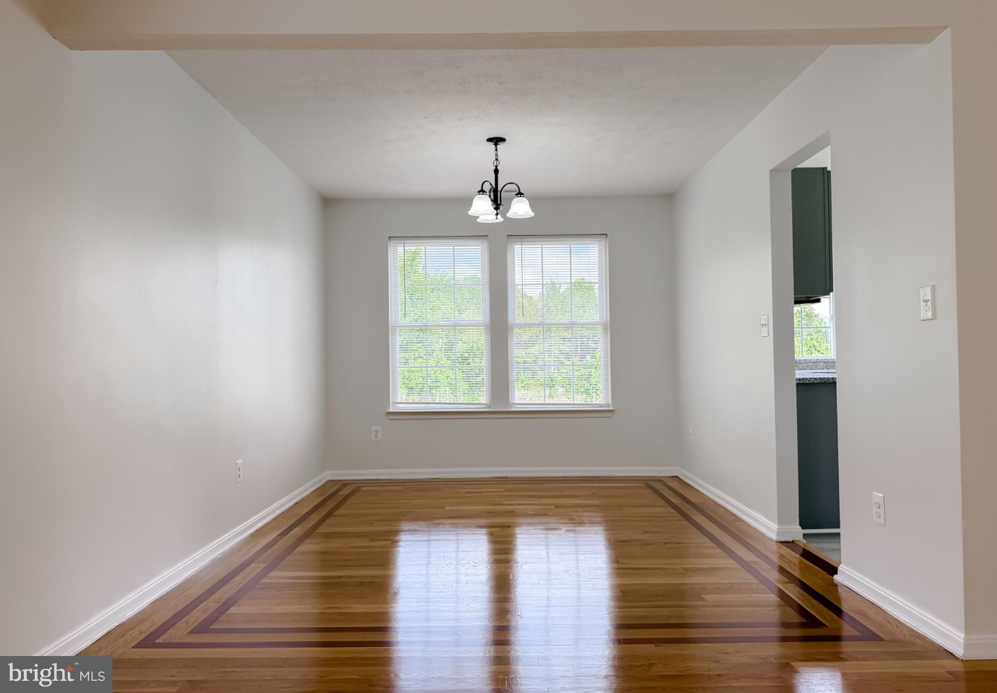 HICKORY HILLS - Residential