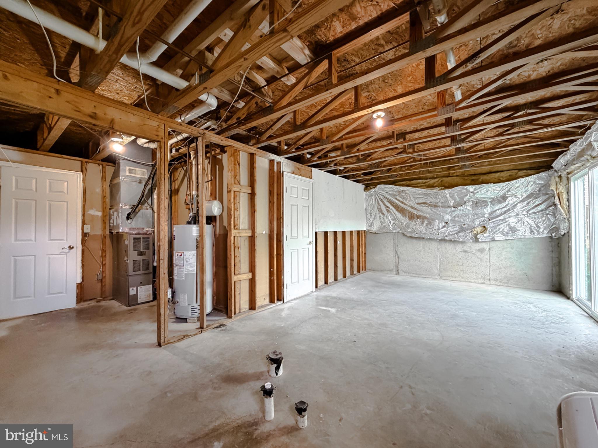 HICKORY HILLS - Residential