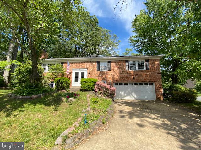 COUNTRY CLUB/LAKE MONTCLAIR - Residential Lease