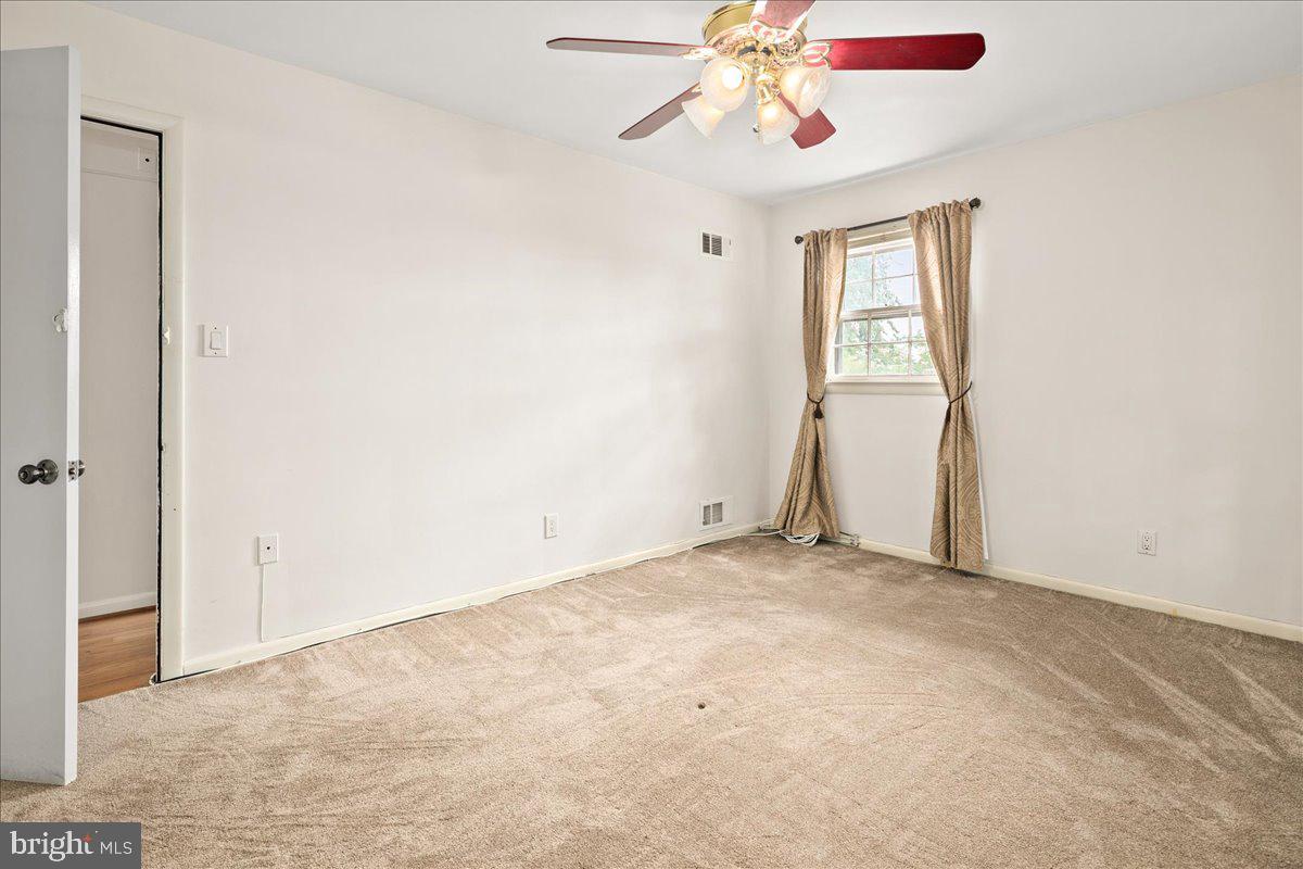 OAKCREST - Residential