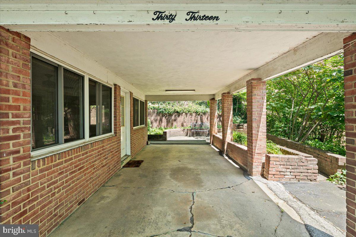 OAKCREST - Residential