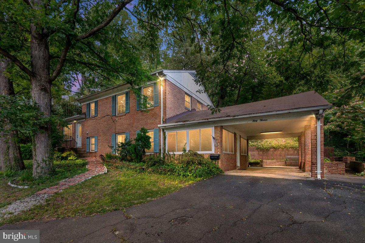 OAKCREST - Residential
