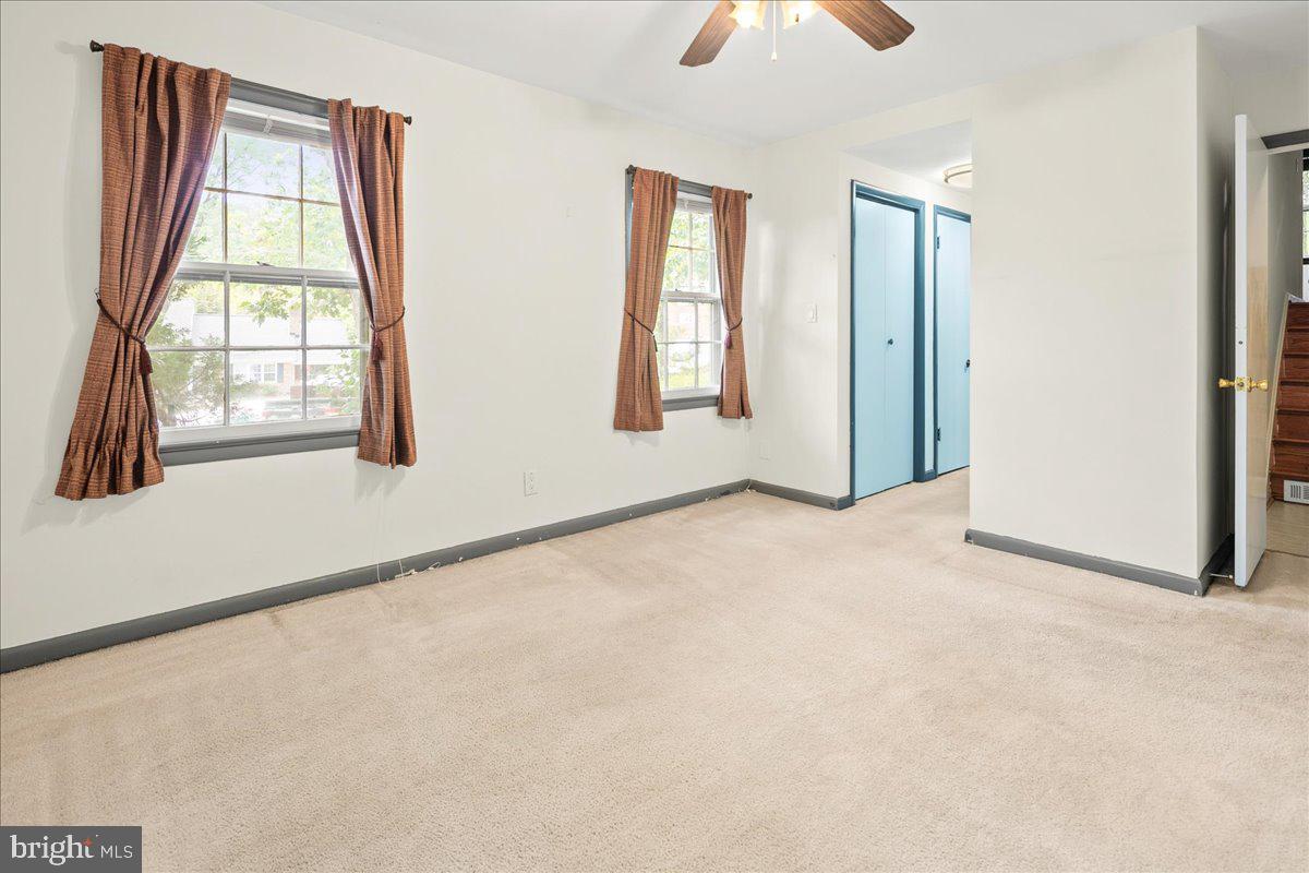 OAKCREST - Residential