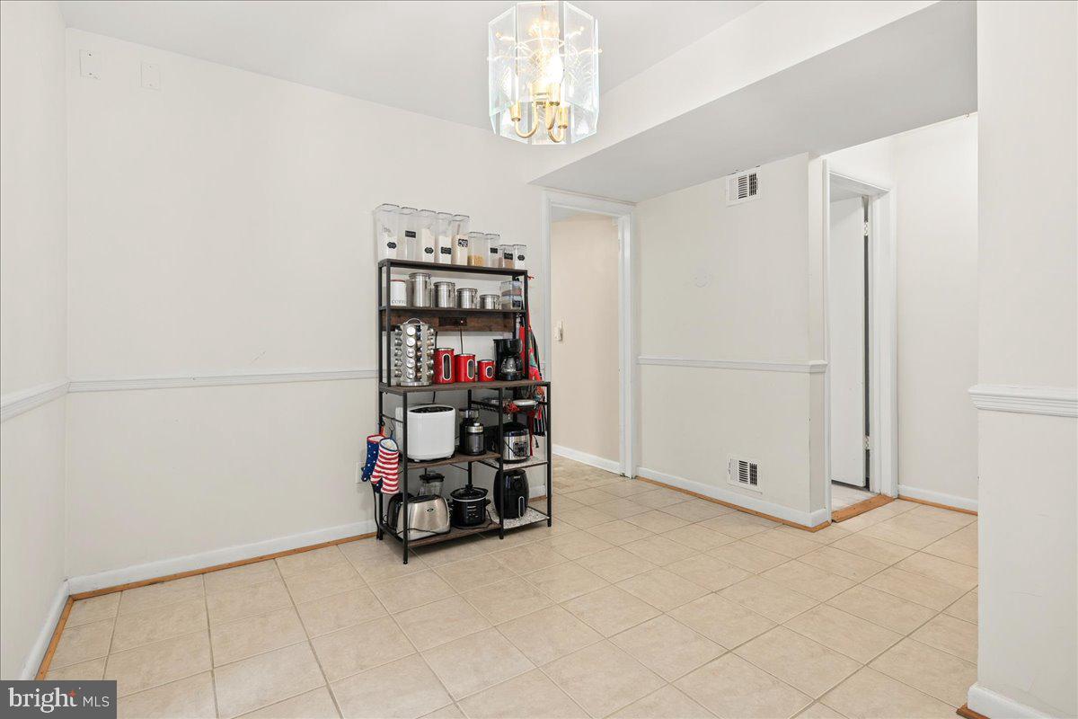 OAKCREST - Residential