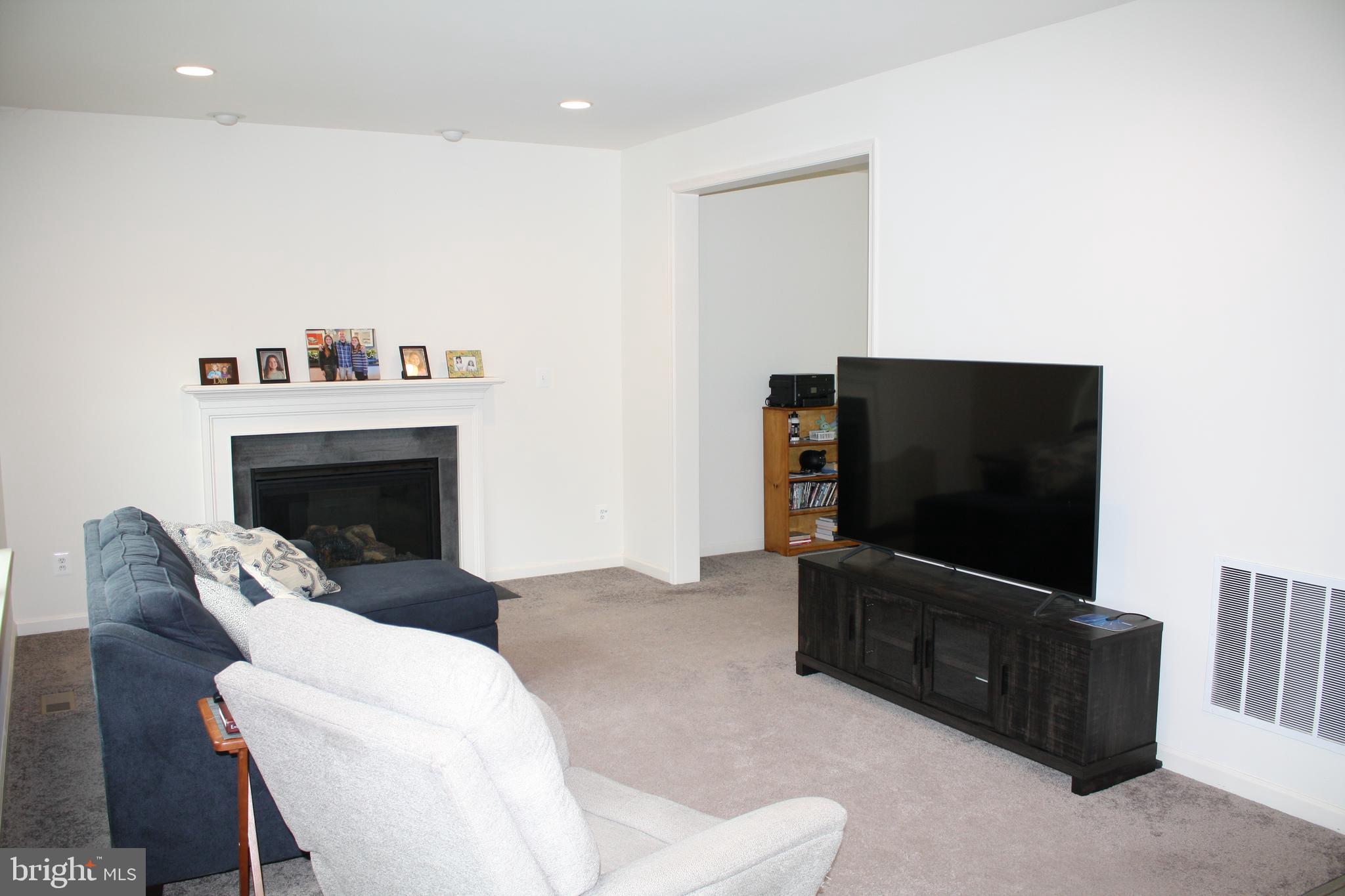 WINSLETT - Residential