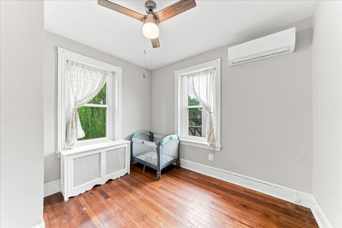 DREXEL HILL - Residential