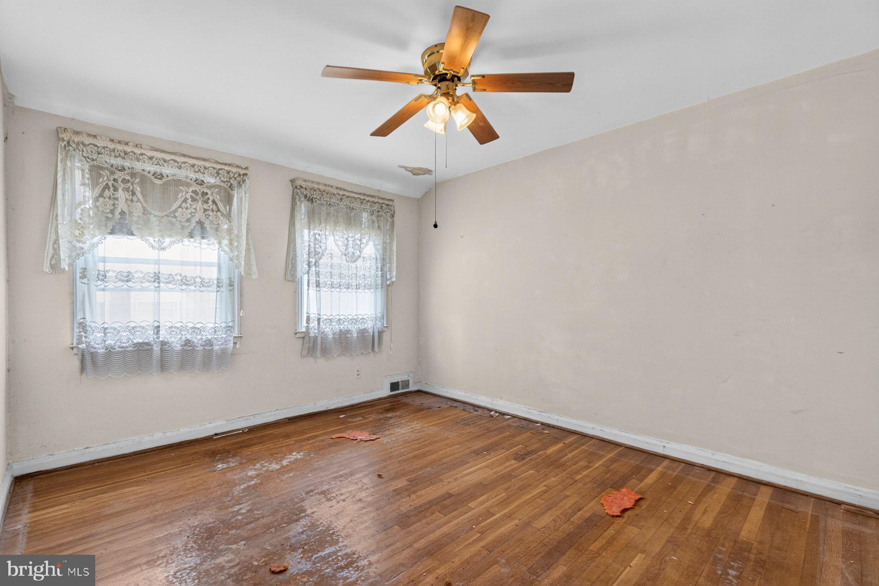 LOCH RAVEN - Residential