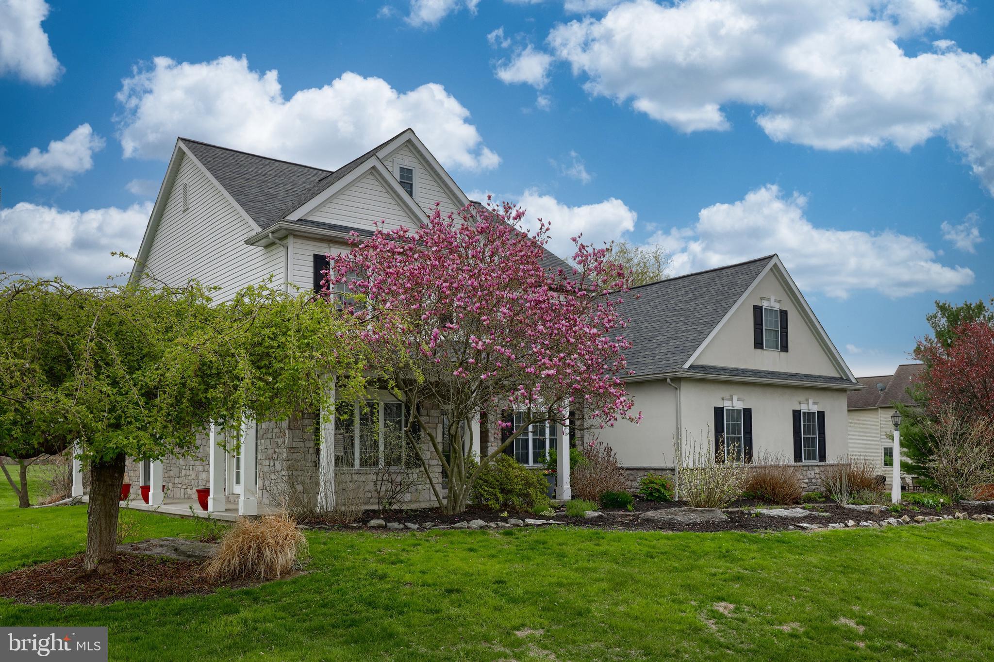 WINDY RIDGE - Residential