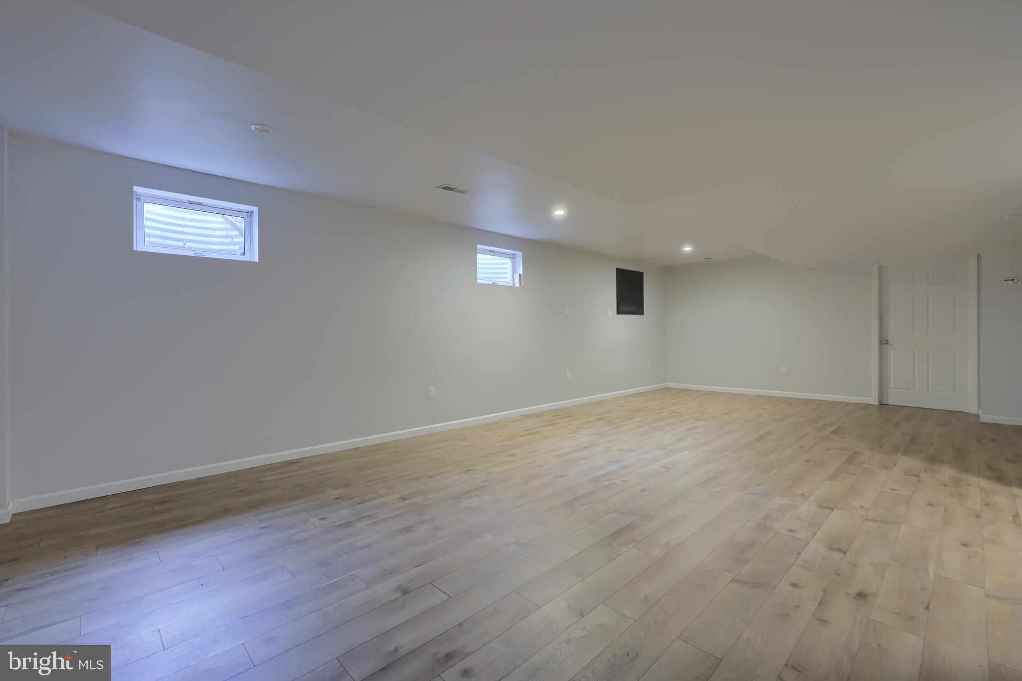 WINDY RIDGE - Residential