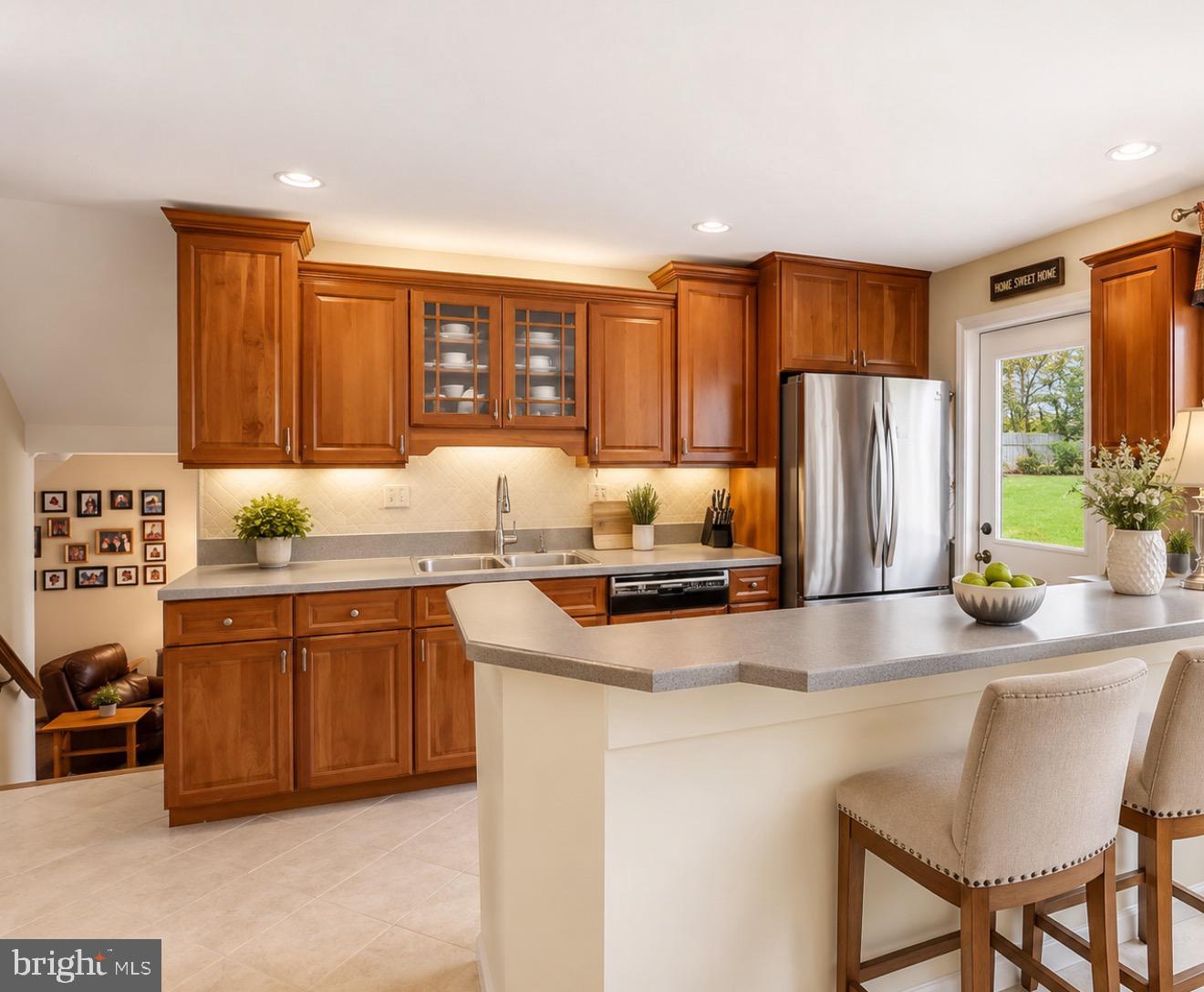 RESTON - Residential
