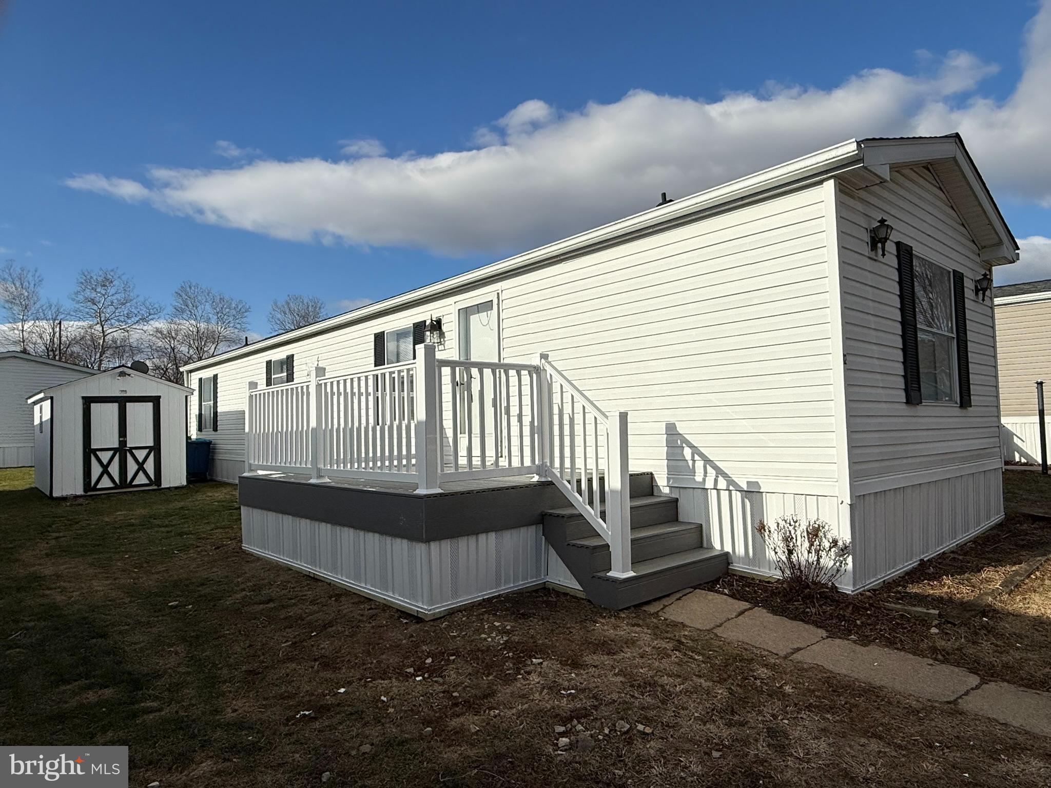 HONEY BROOK MANOR - Residential