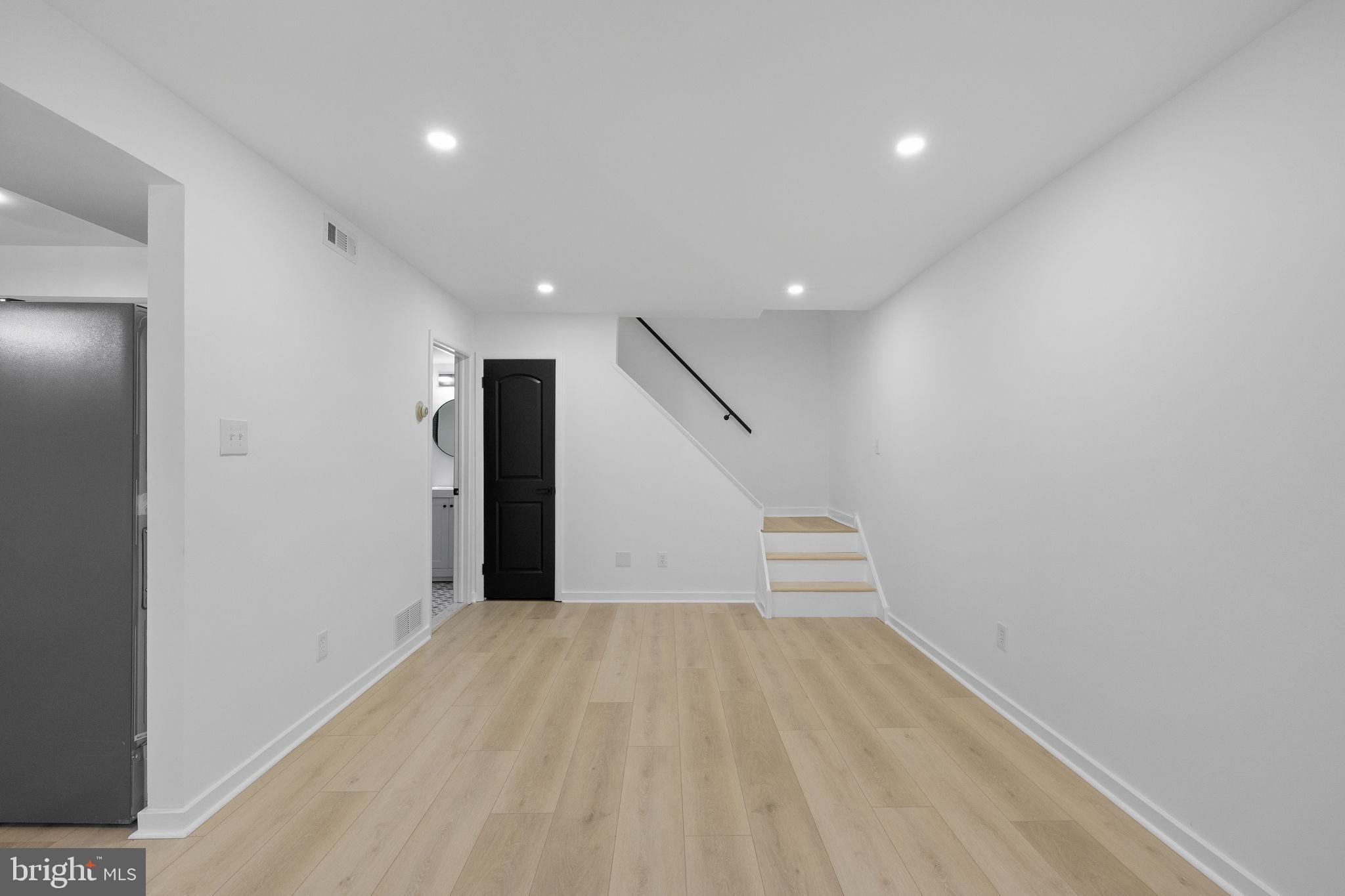BROOKHAVEN - Residential