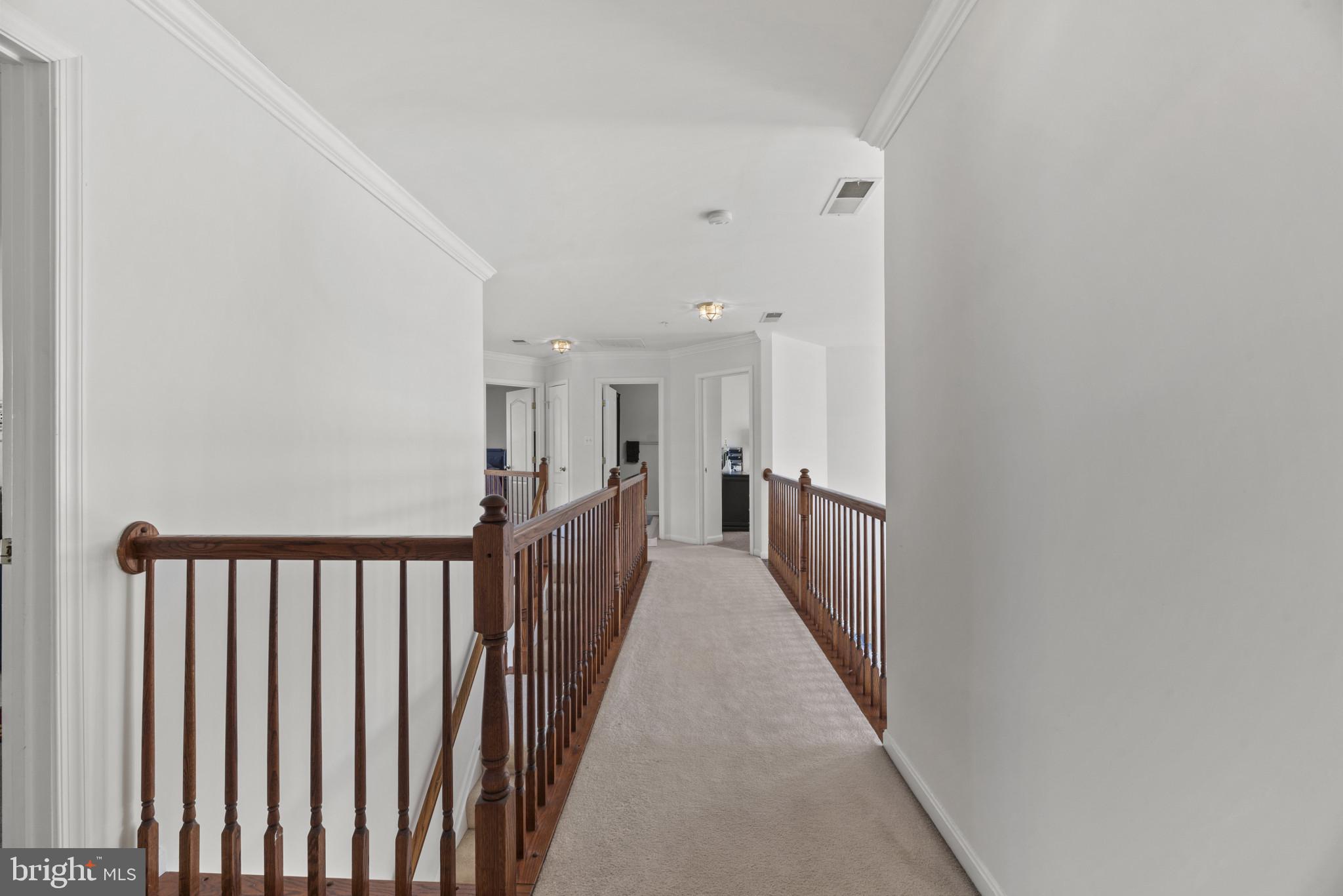 LINWOOD KNOLLS - Residential