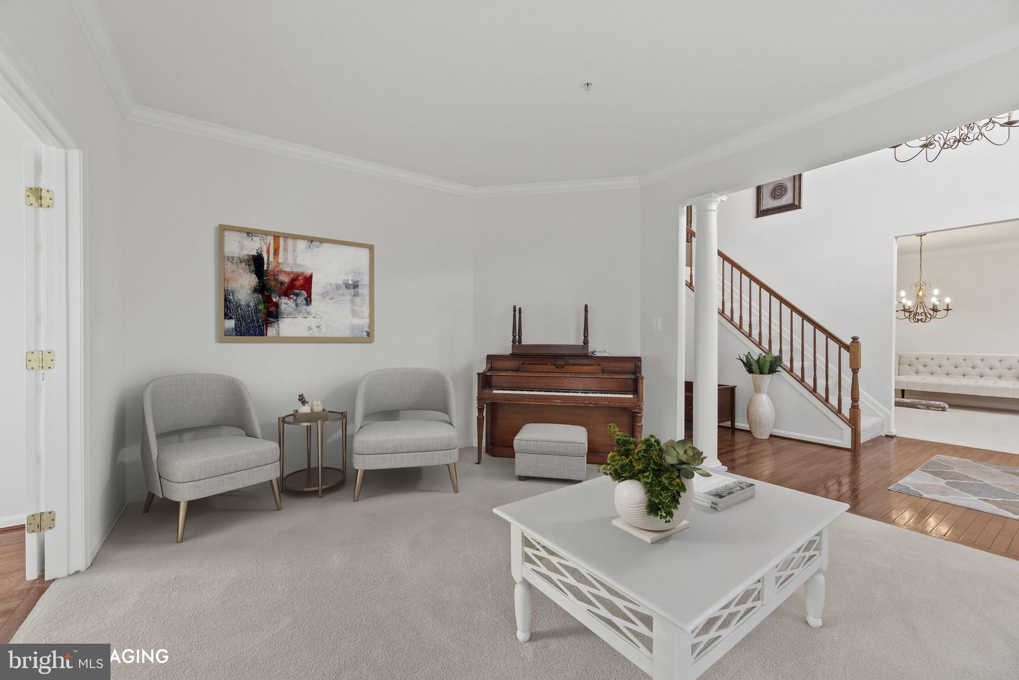 LINWOOD KNOLLS - Residential