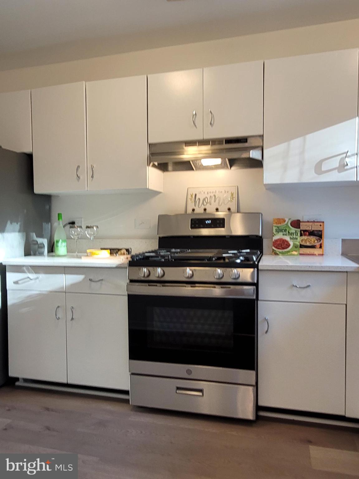 PARKSIDE CONDOMINIUMS - Residential