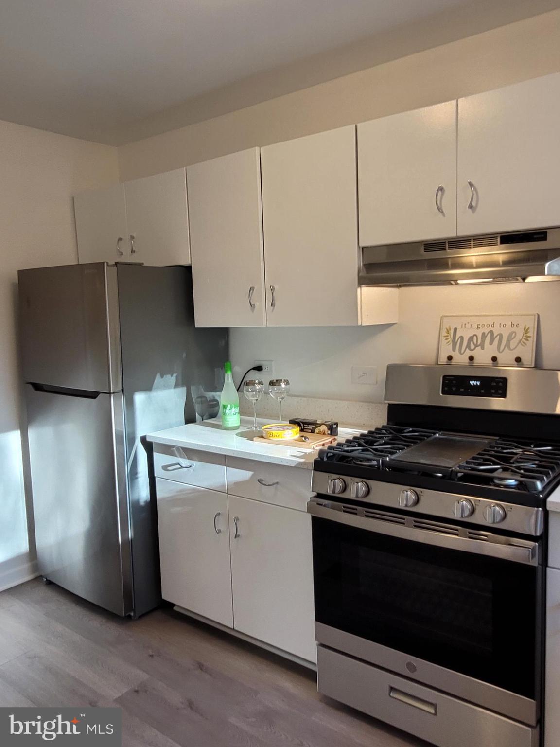 PARKSIDE CONDOMINIUMS - Residential