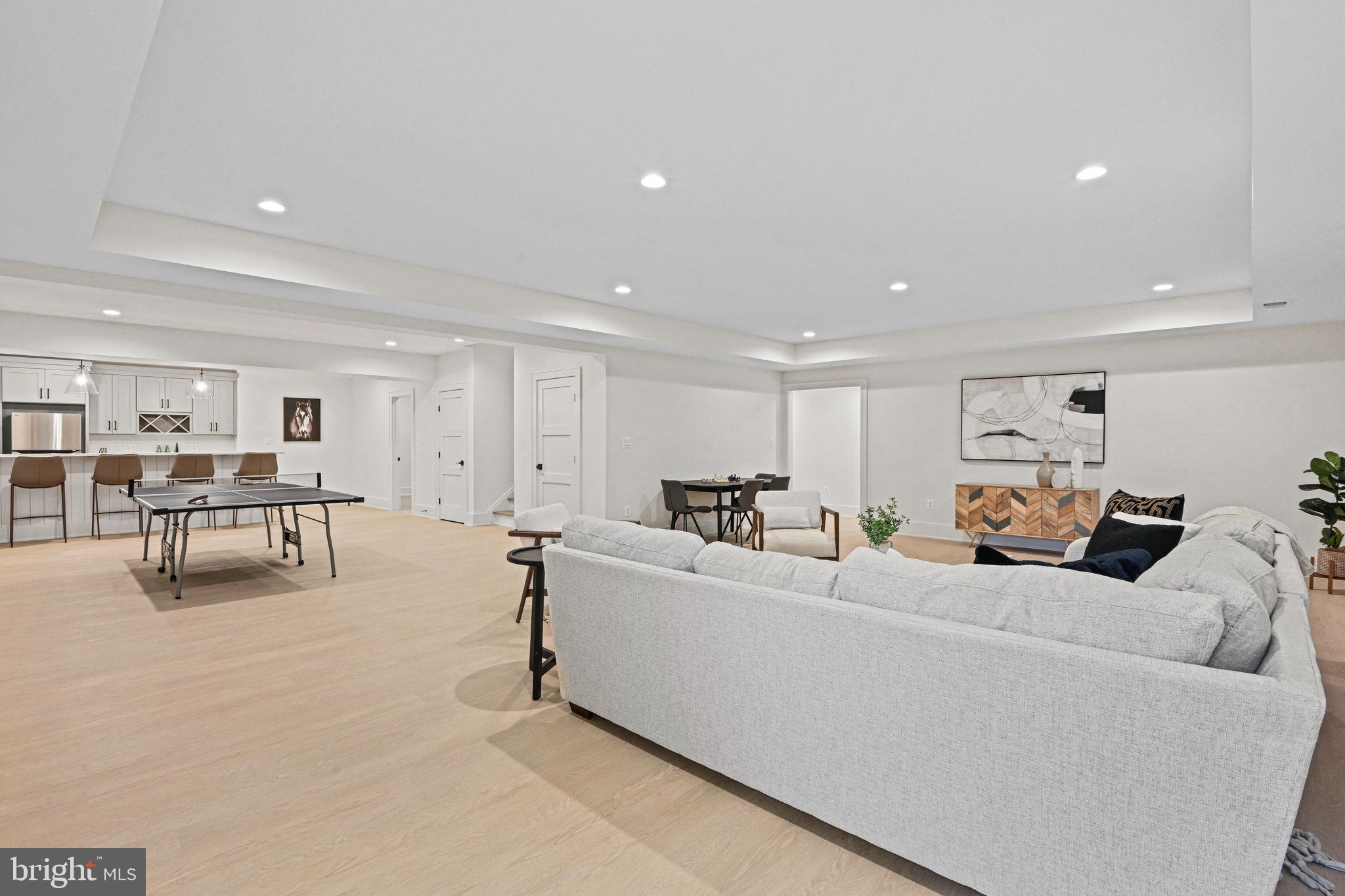 FAIRWAY MANOR ESTATES - Residential
