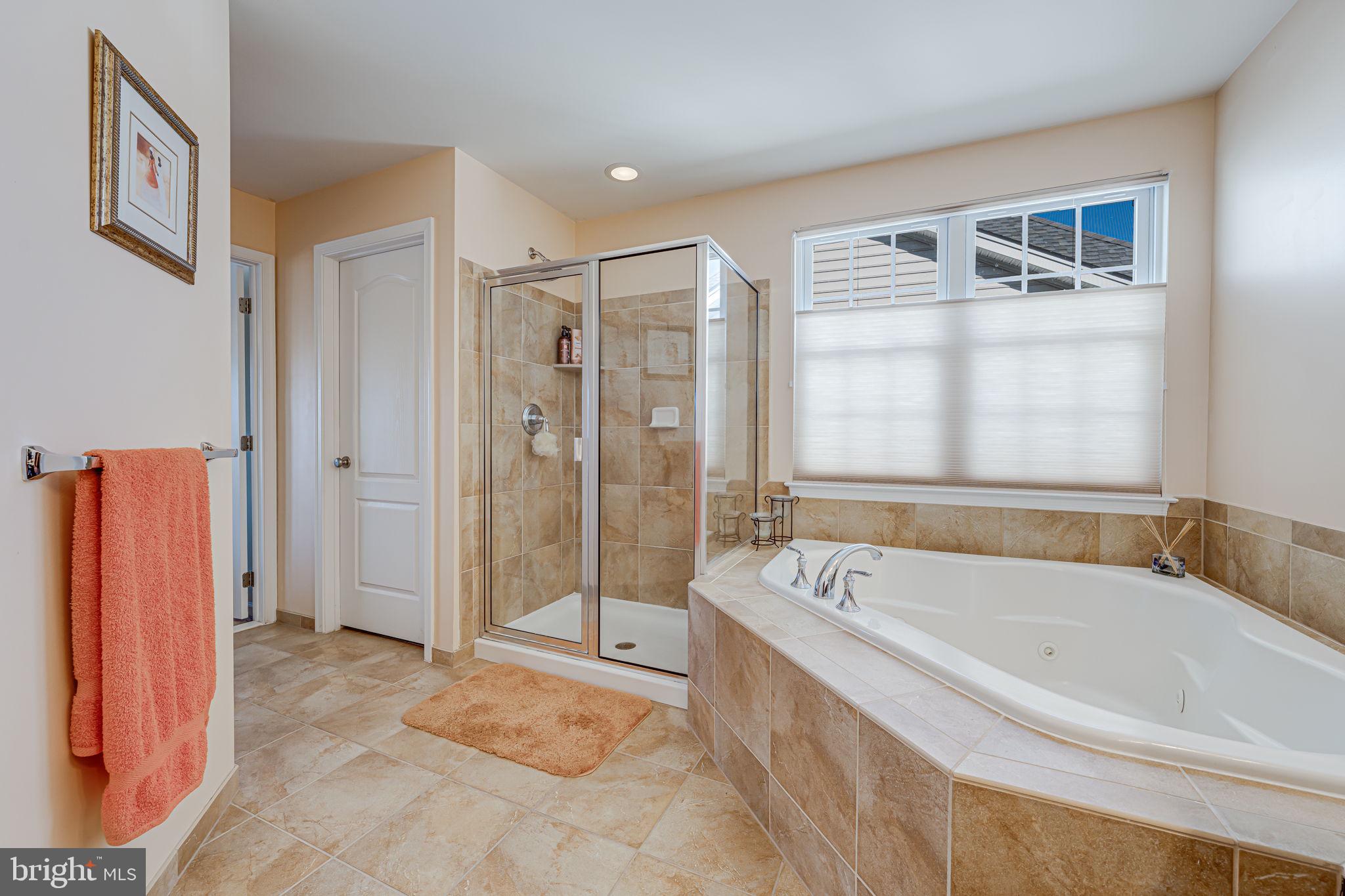 SOUTH RIDING - Residential