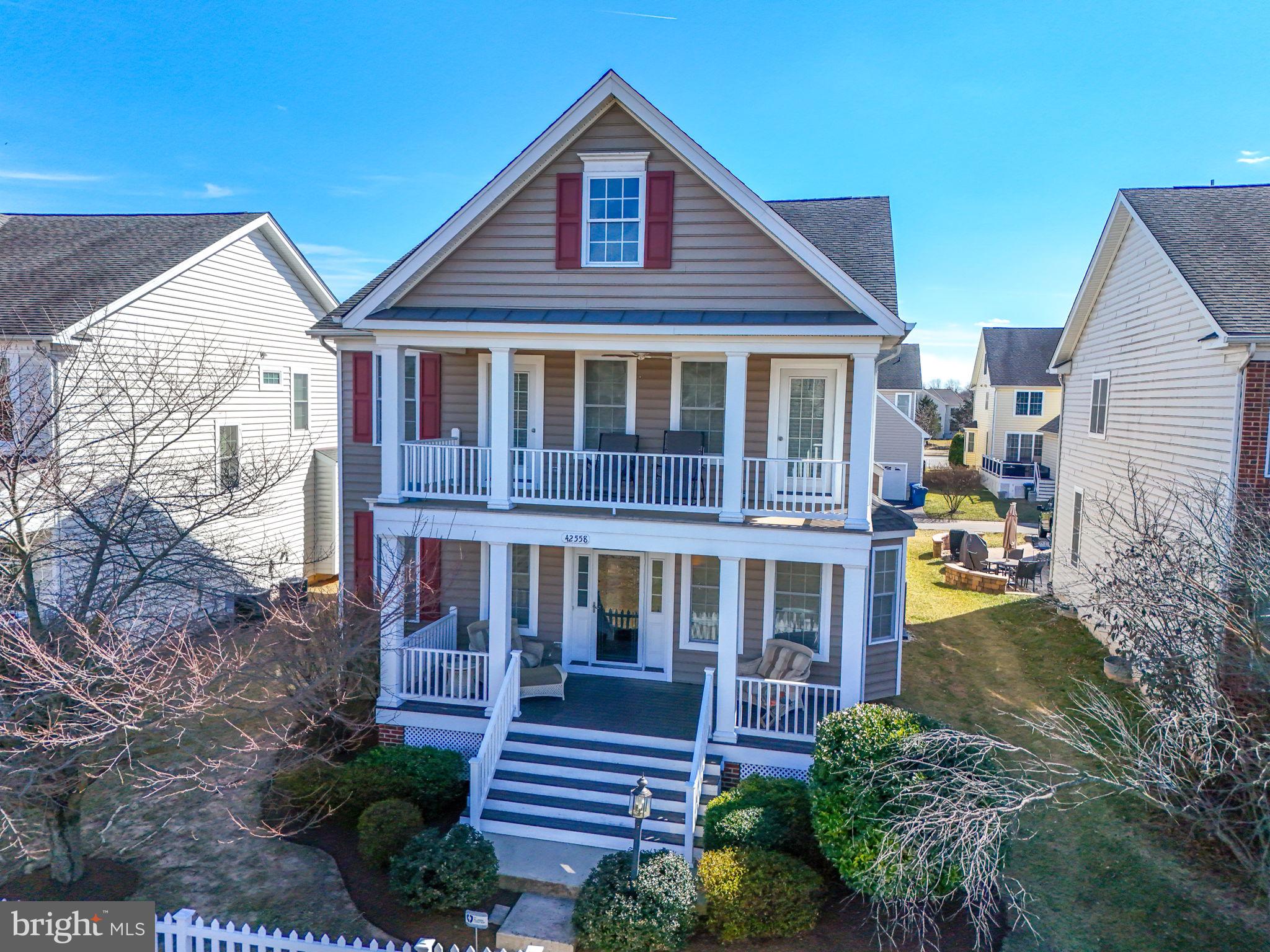 SOUTH RIDING - Residential