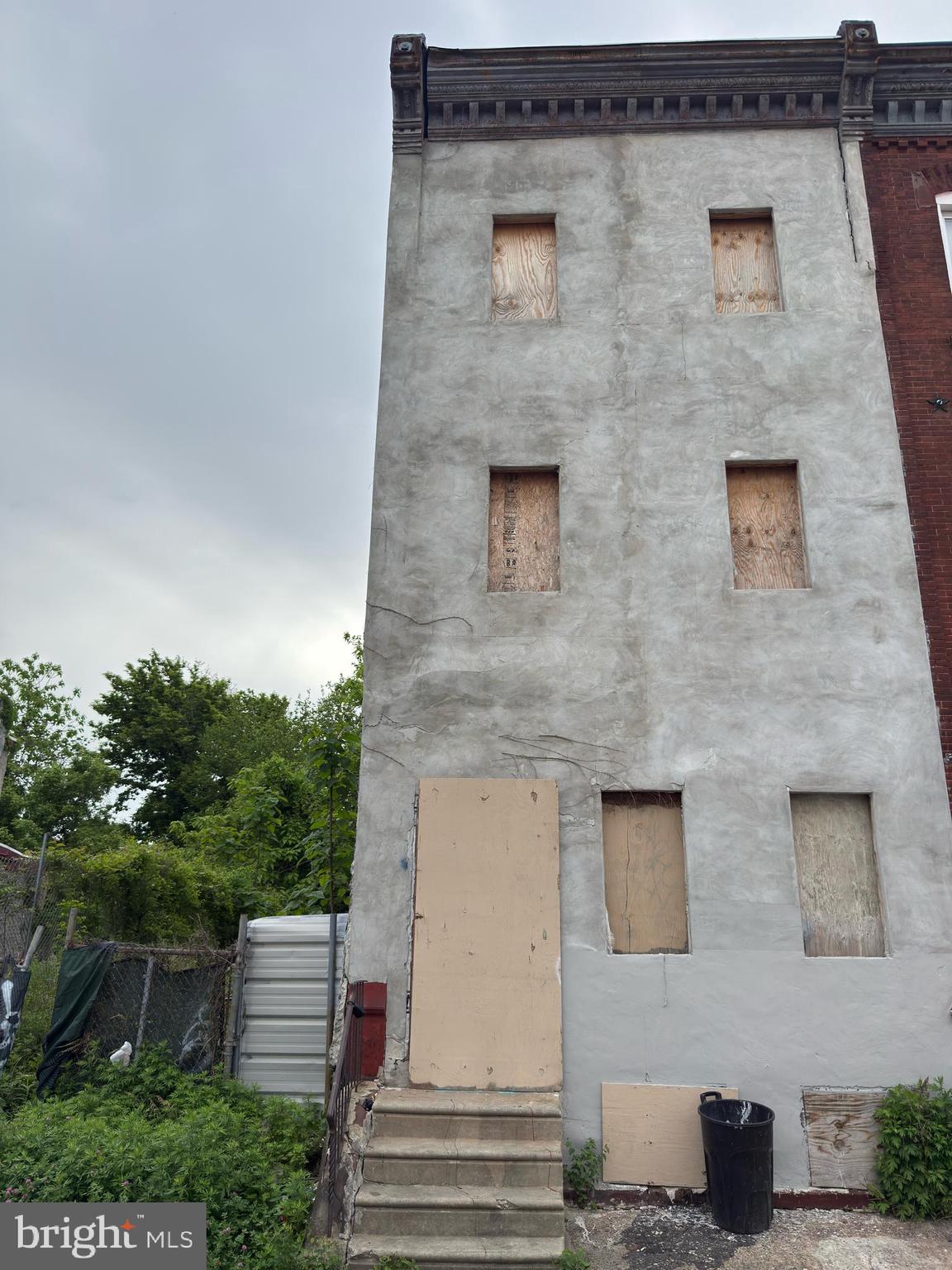 Great investment! A must see 2-unit plans in place.