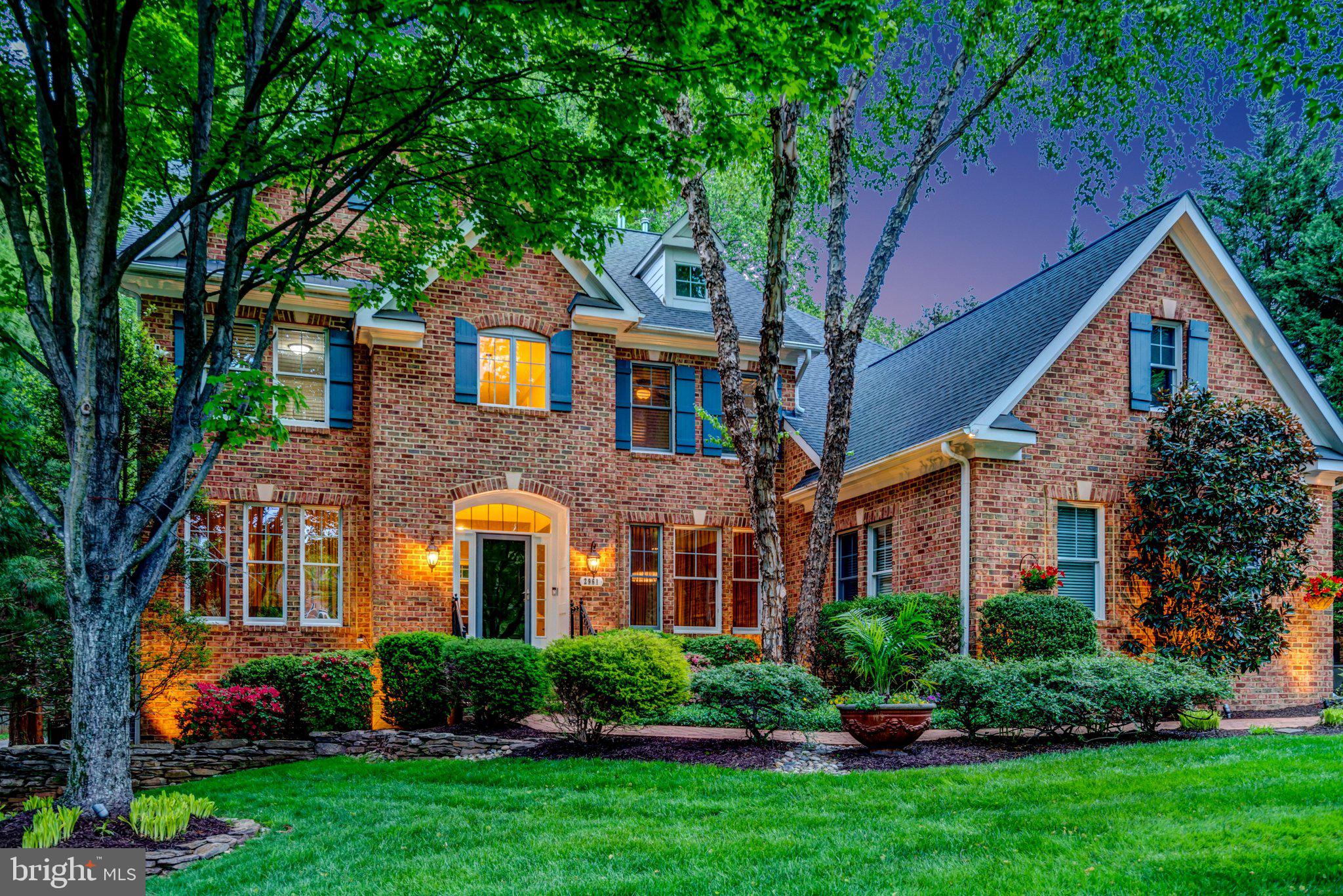 OAKTON - Residential