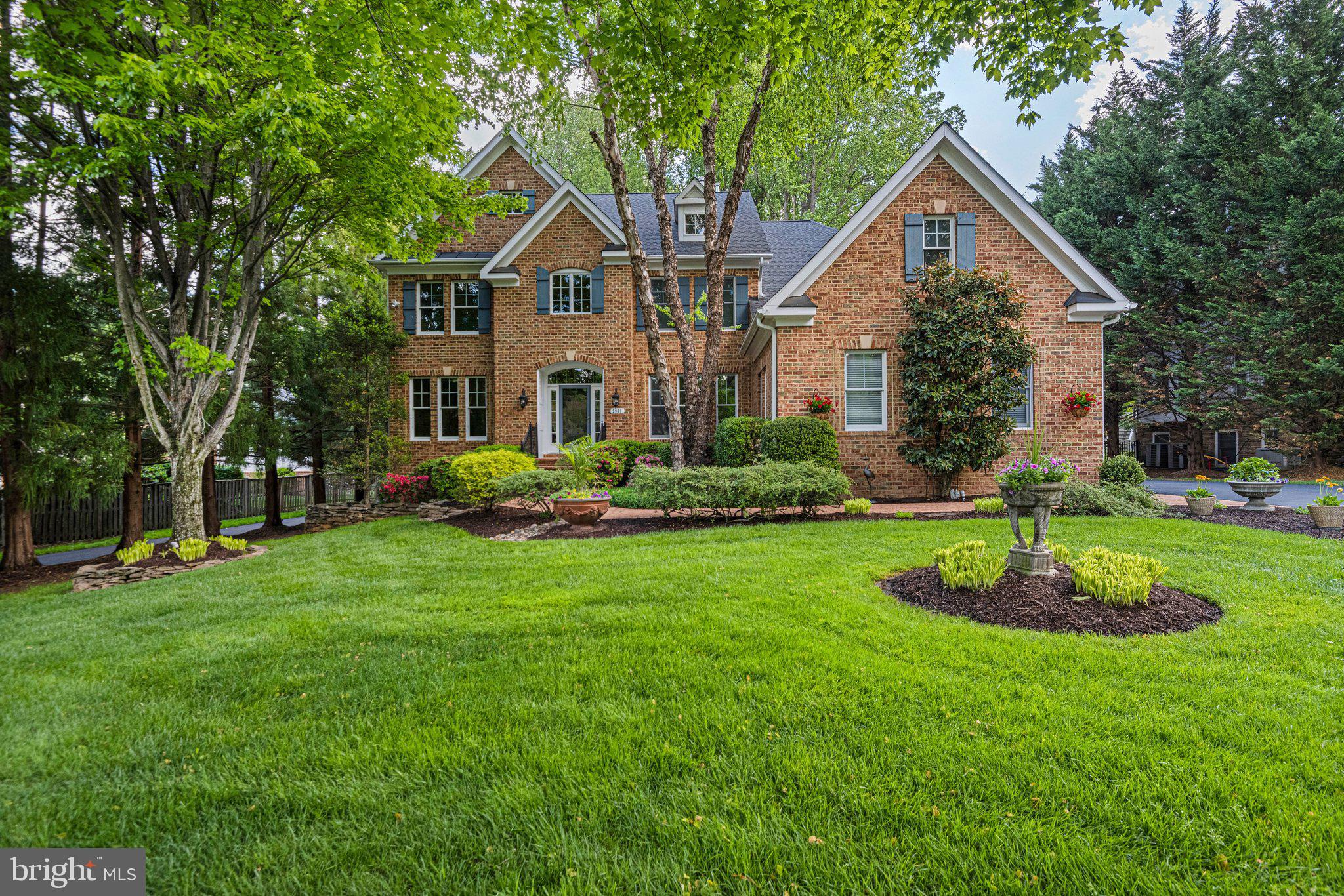 OAKTON - Residential