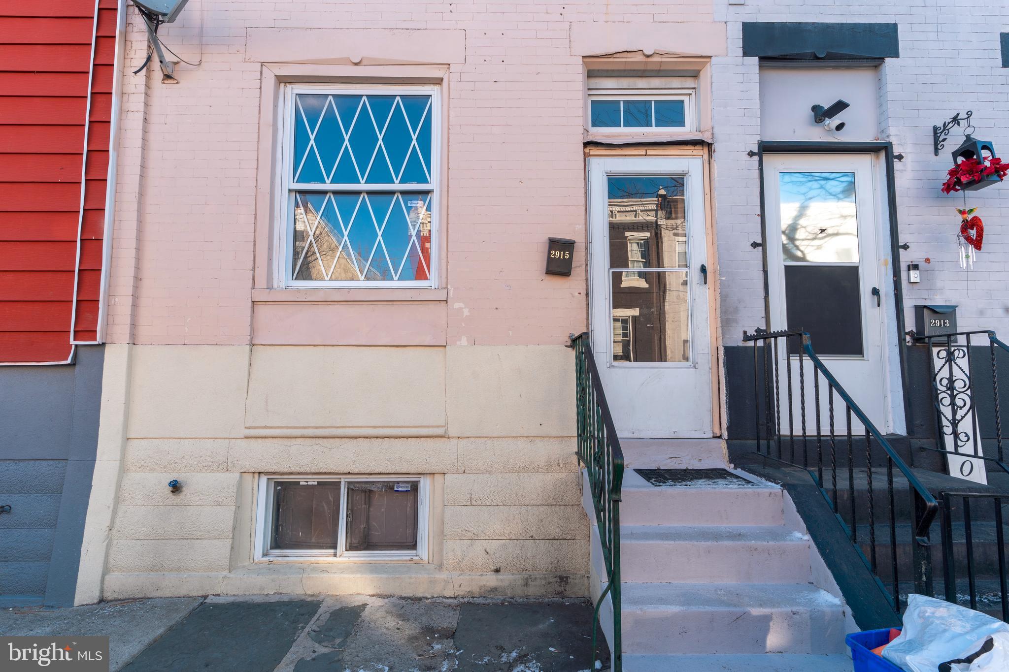 KENSINGTON - Residential