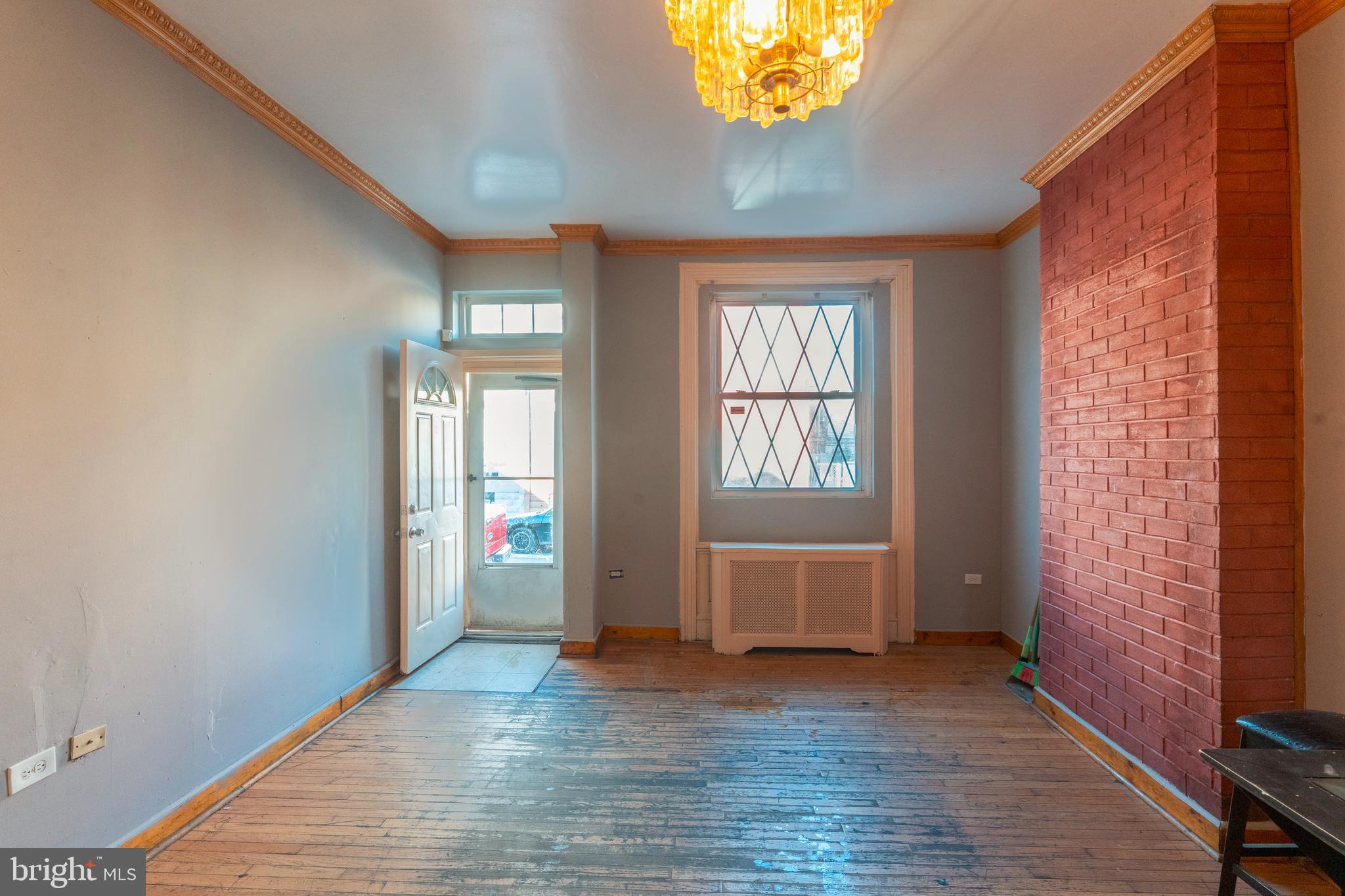 KENSINGTON - Residential