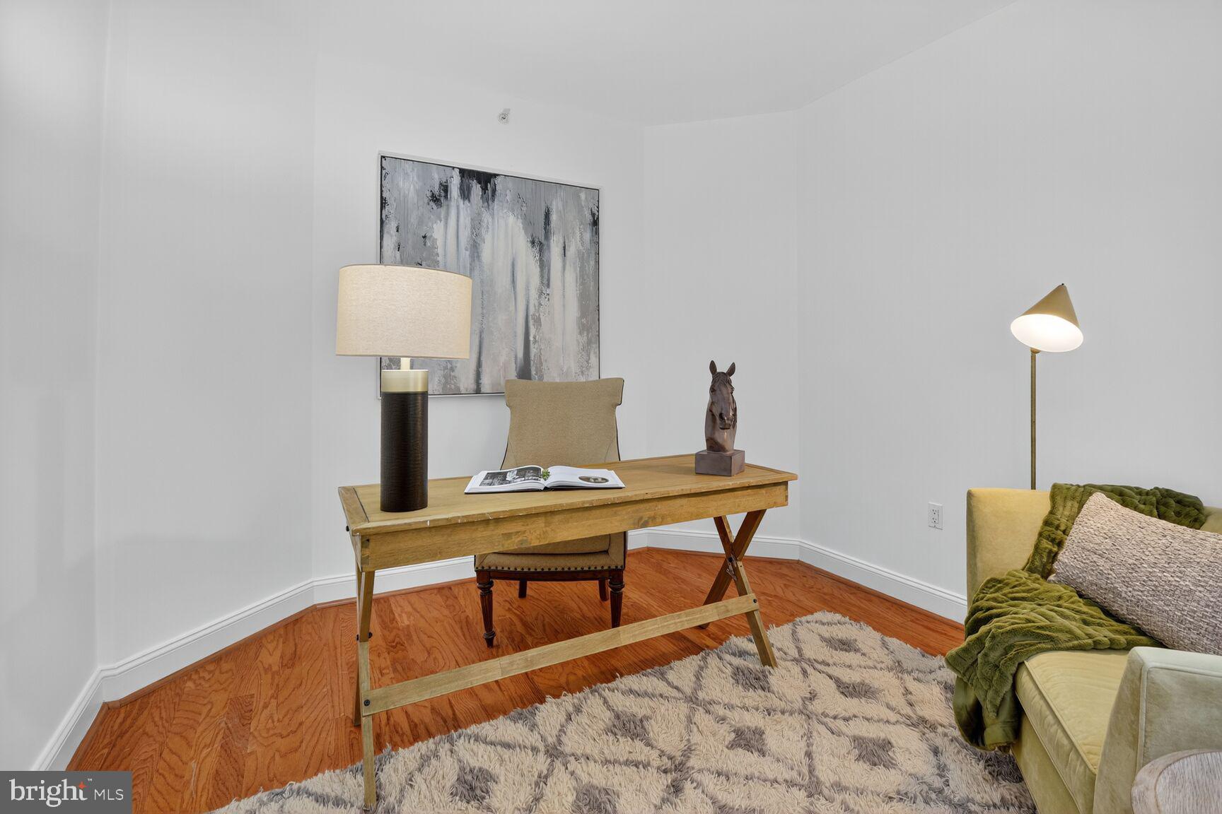 SOMERSET HOUSE CONDOS - Residential