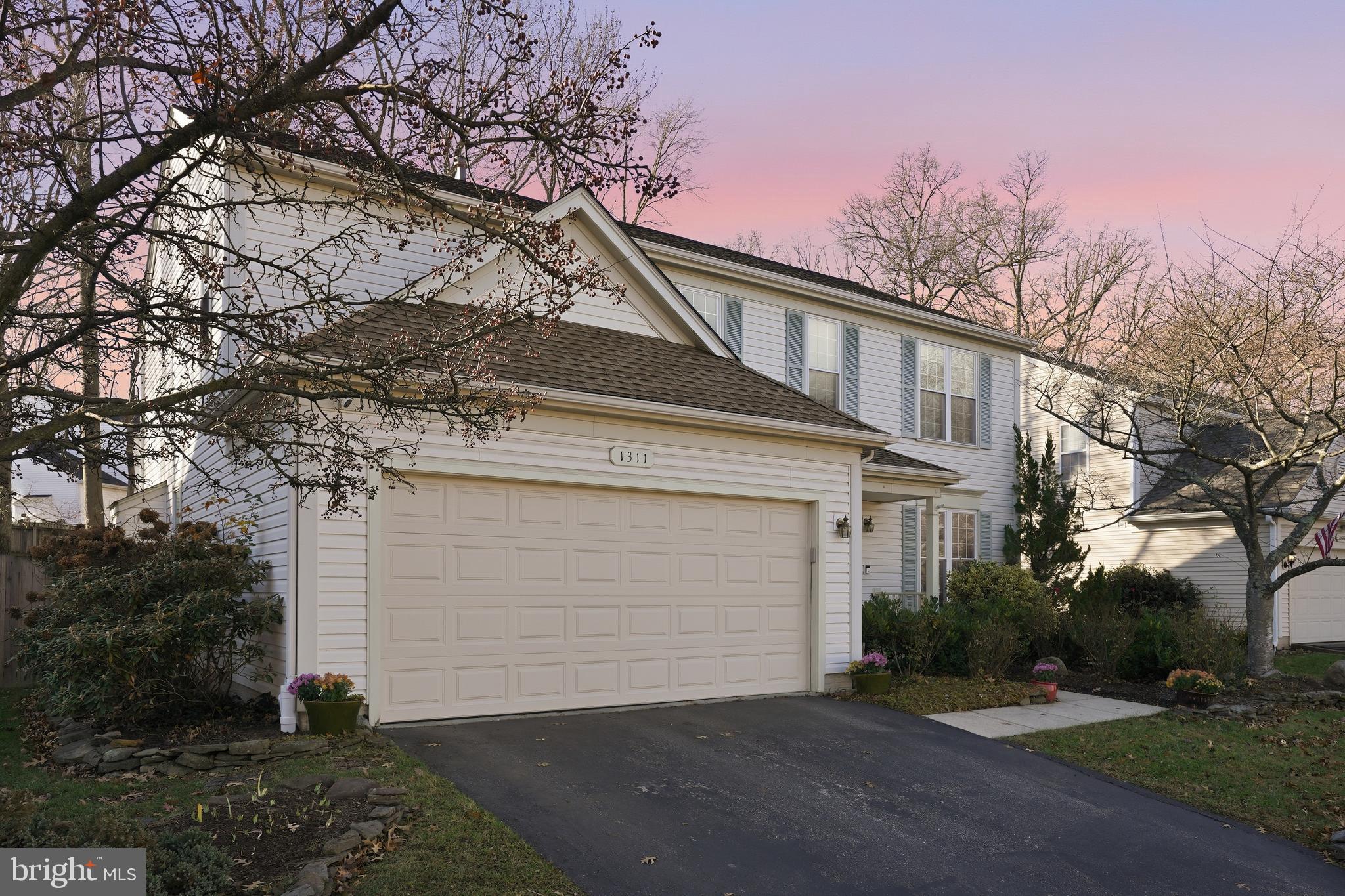 PEACHTREE EAST - Residential