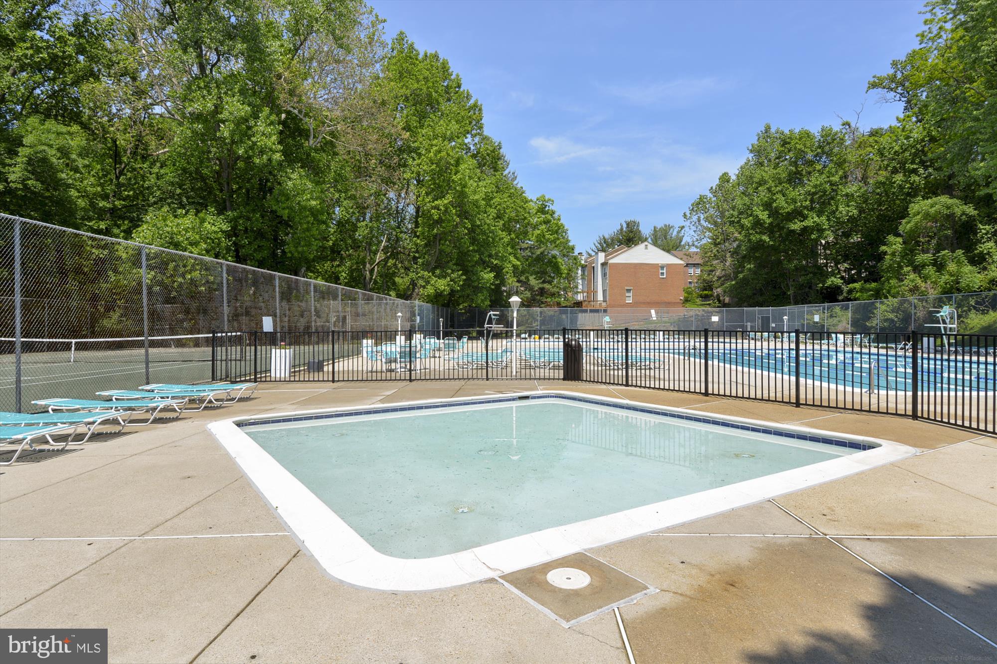 PARKSIDE CONDOMINIUMS - Residential