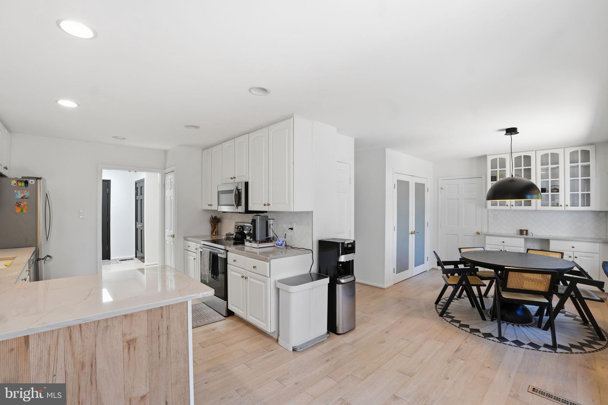 WESTLEIGH - Residential