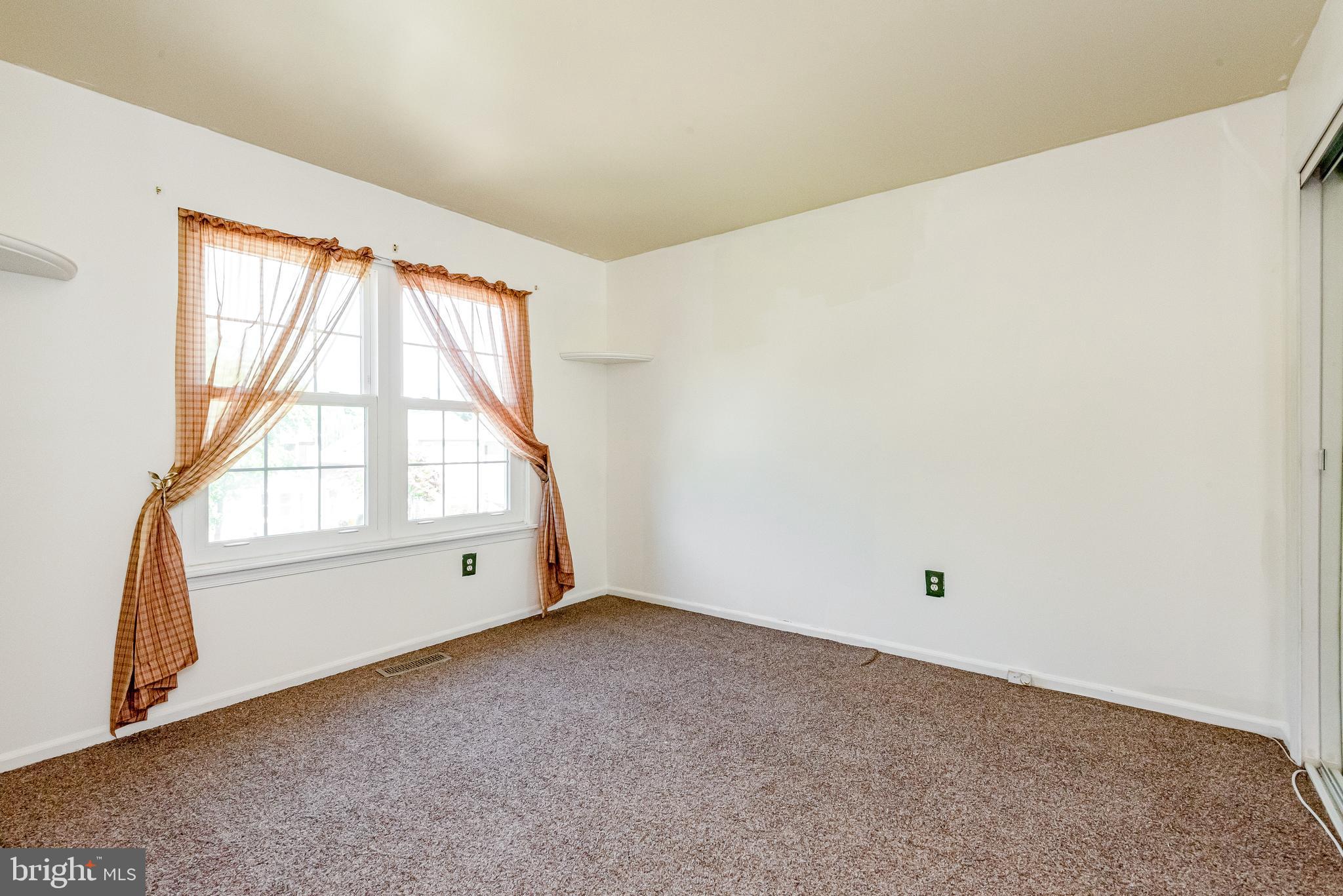CHESTERFIELD - Residential