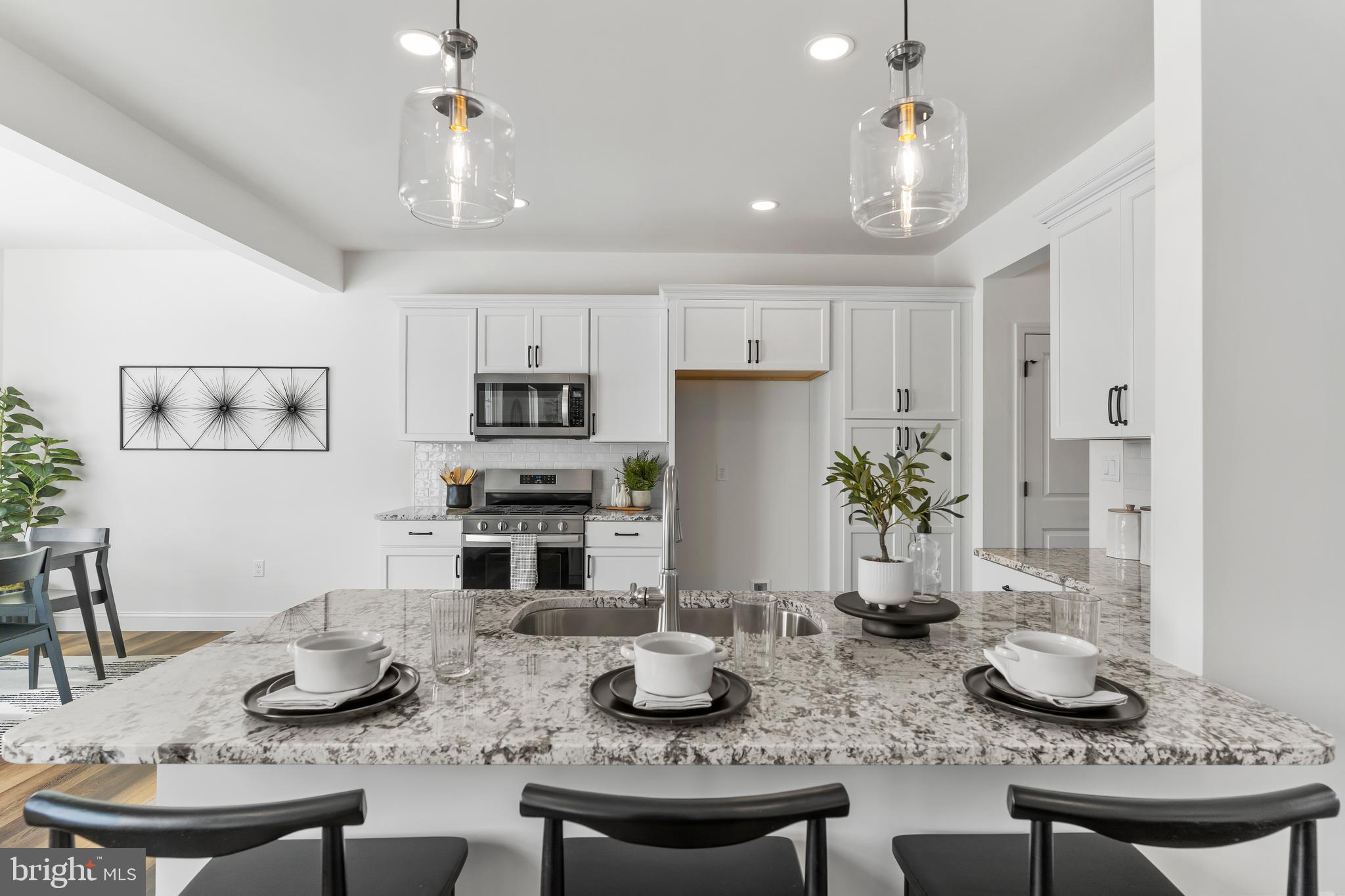 HUNTLEIGH - Residential